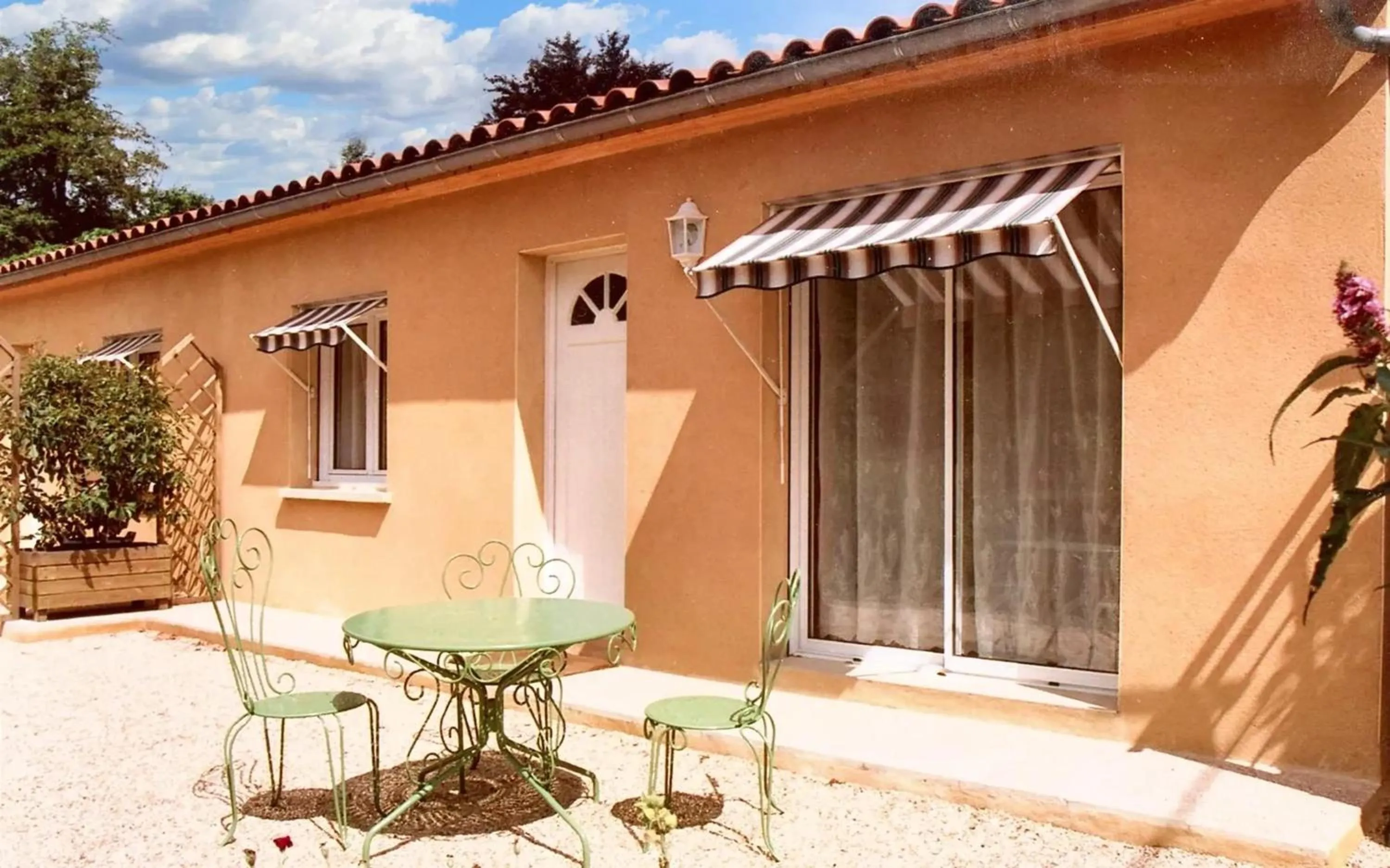 Property building in Villa de charme, Sarlat-la-Canéda, jardin