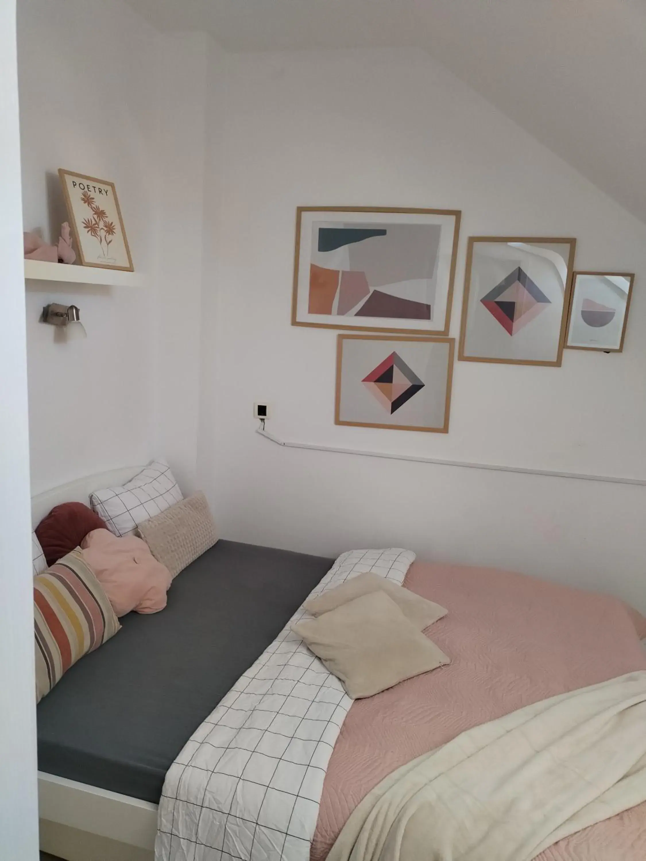 Two-Bedroom Apartment in Centar Novi Sad-Apartman No 3 PARKING ON REQUEST Two-Bedroom Apartment in Centar Novi Sad-Apartman No 3 PARKING ON REQUEST