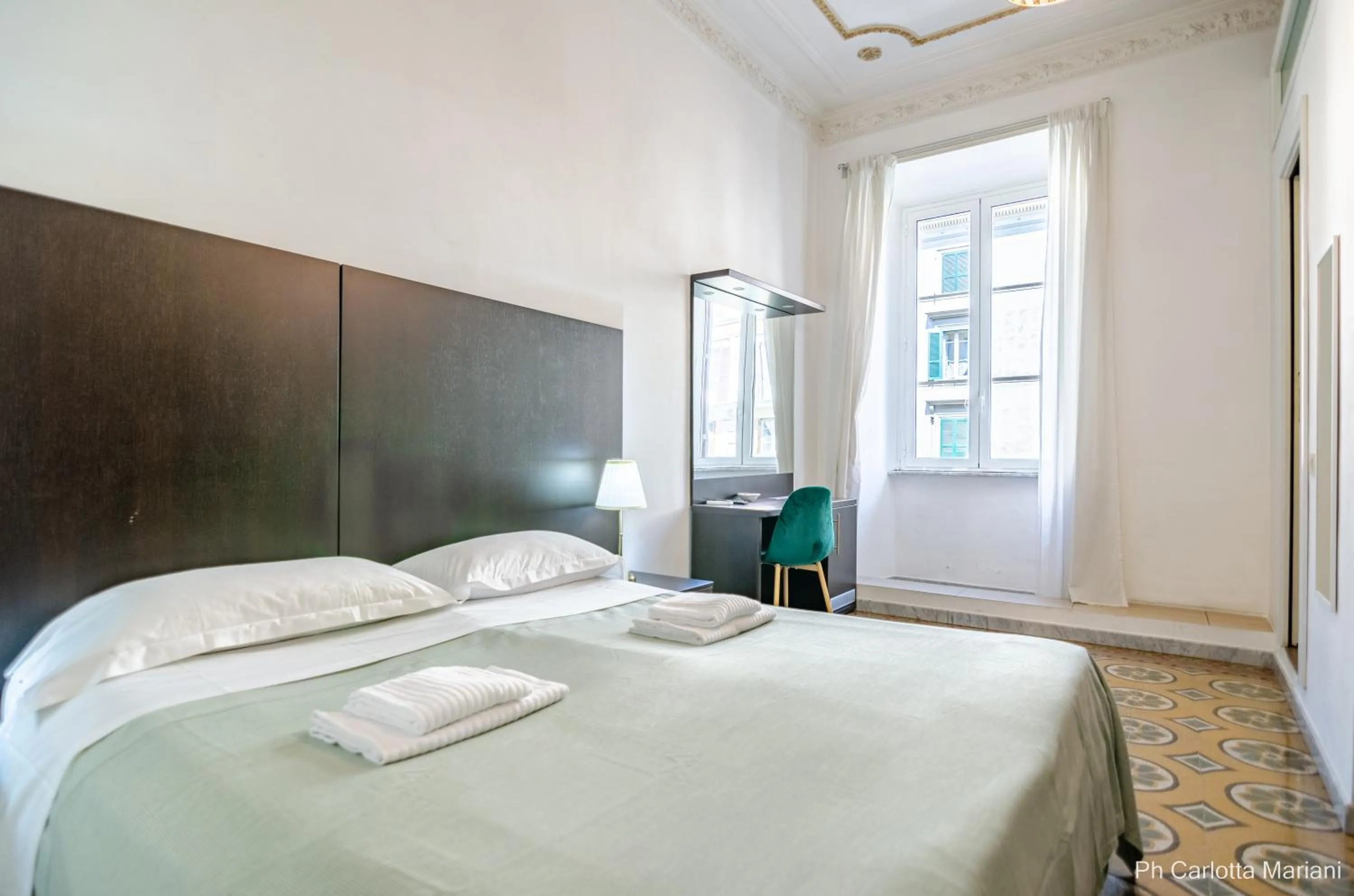 Bedroom, Bed in El Dorado Colosseum