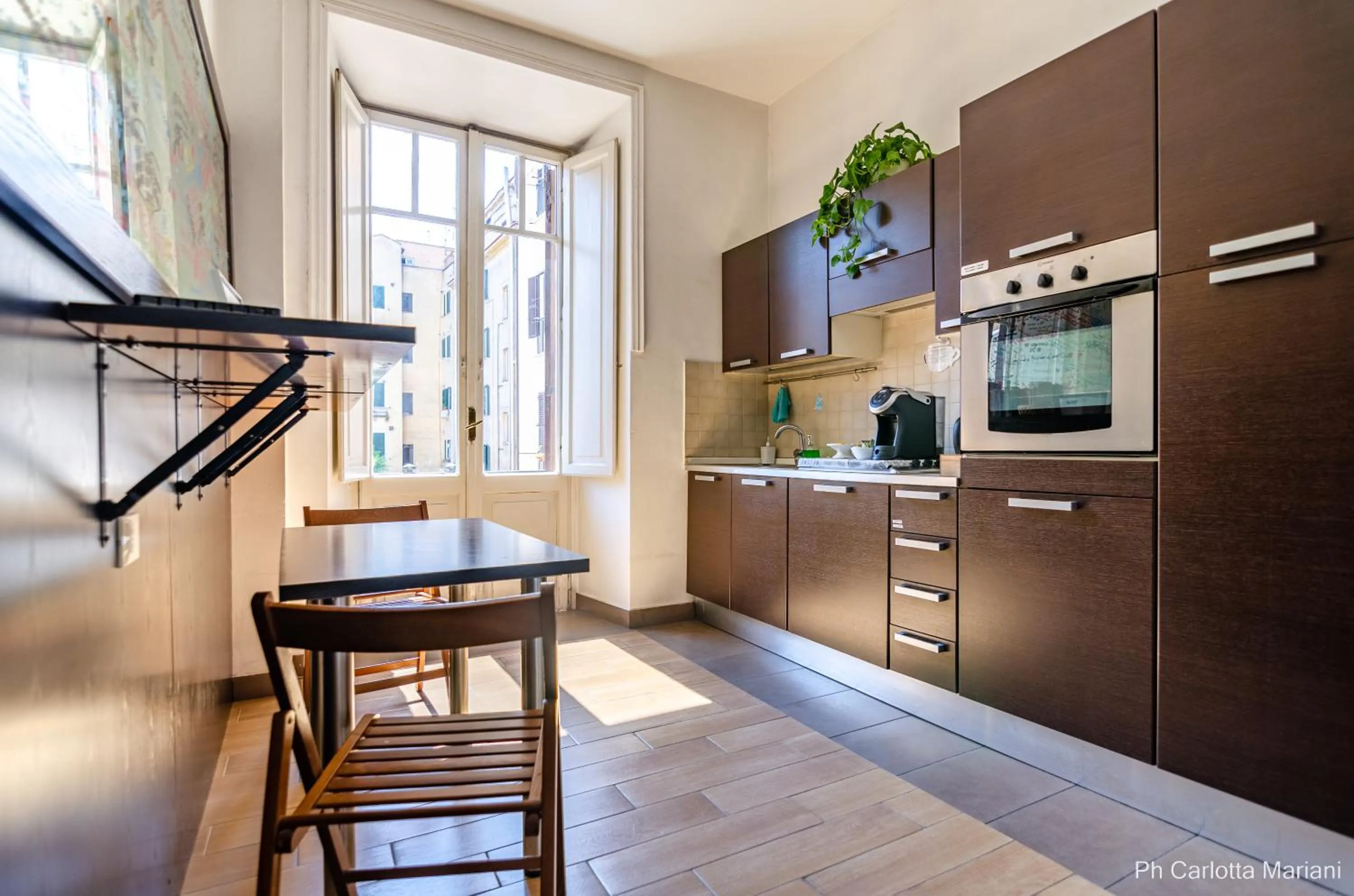 Communal kitchen in El Dorado Colosseum