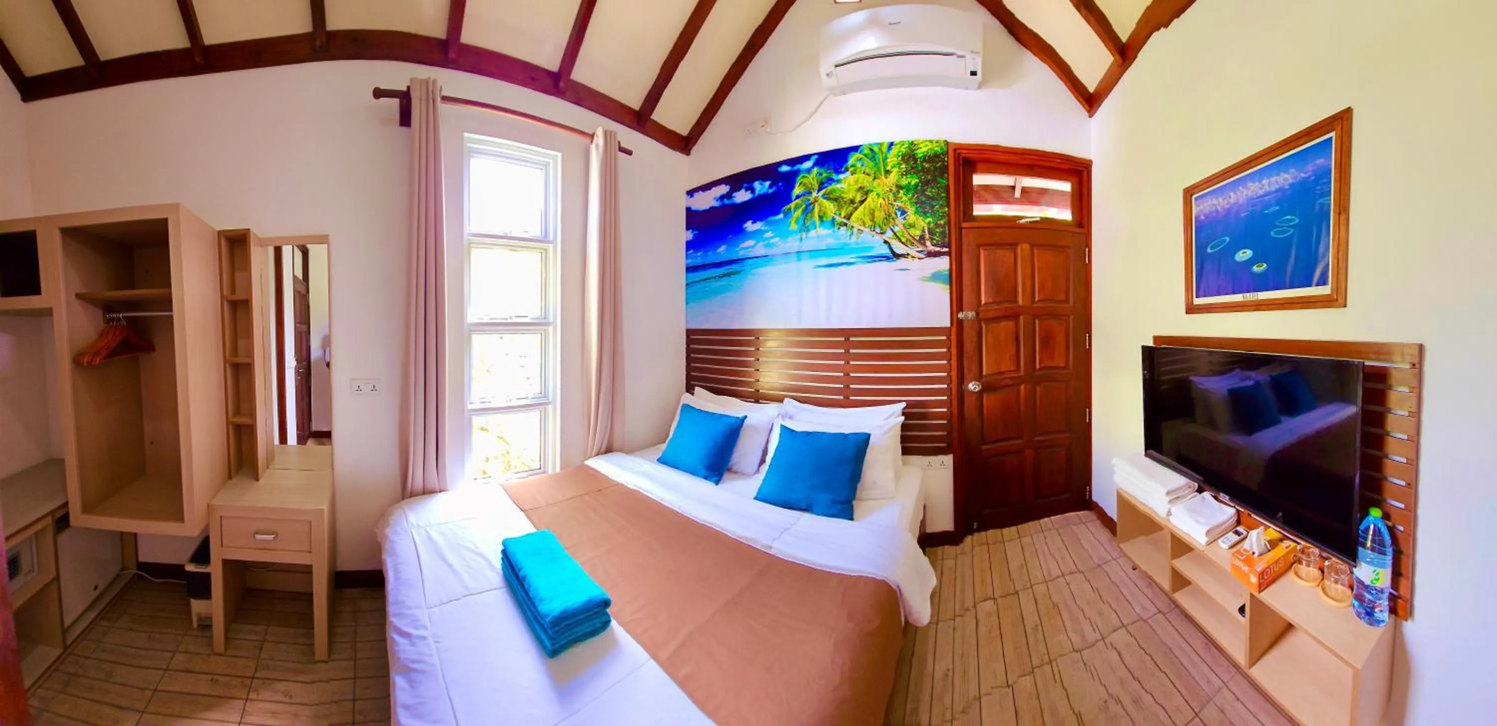 Bedroom, Bed in Beach Cottage