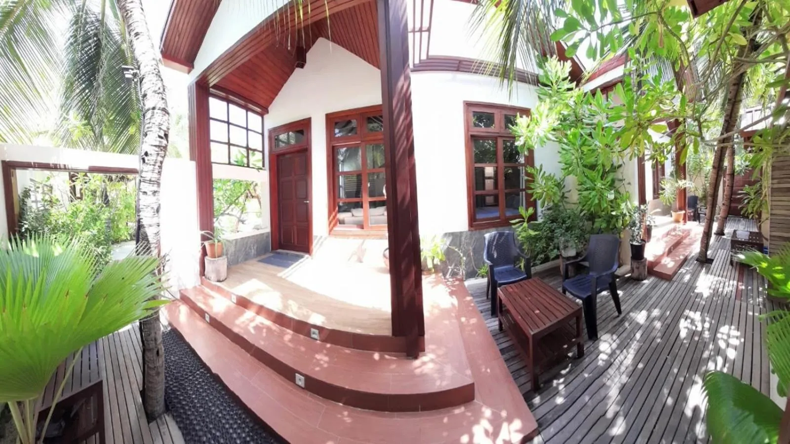 Property building in Beach Cottage