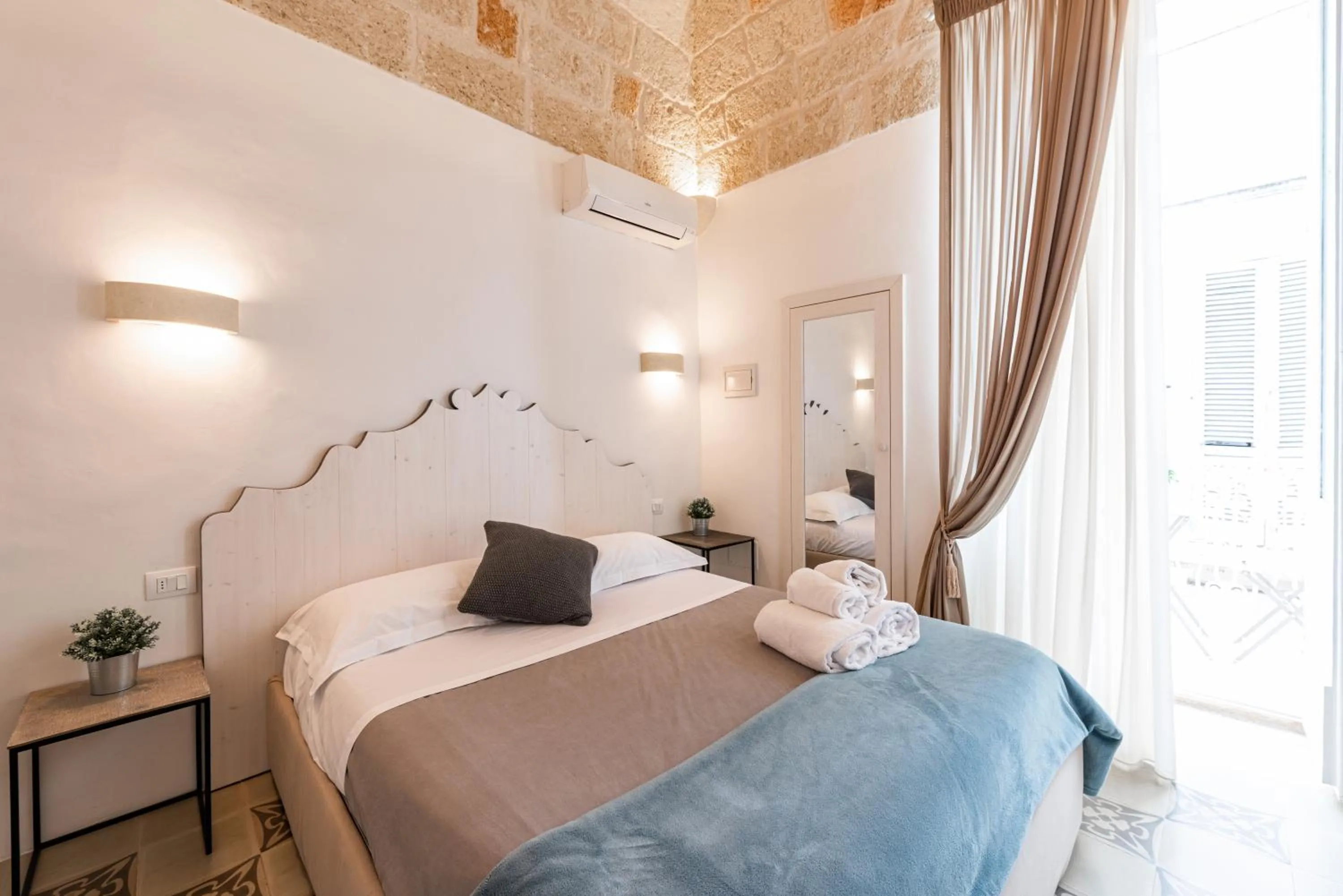 Double Room with Balcony in D'aprile Dimore