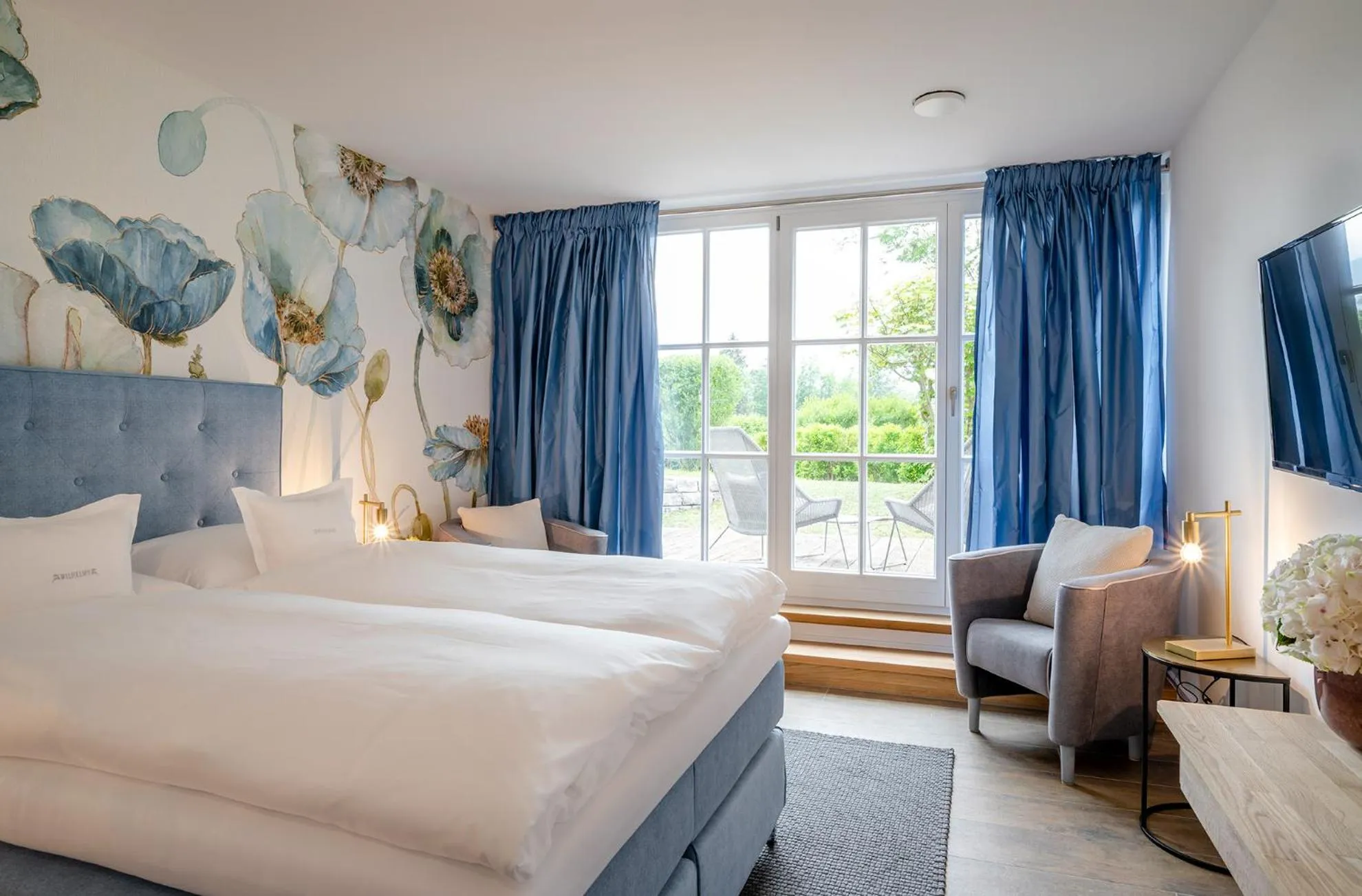 Photo of the whole room, Bed in Boutique Hotel Relais Chalet Wilhelmy