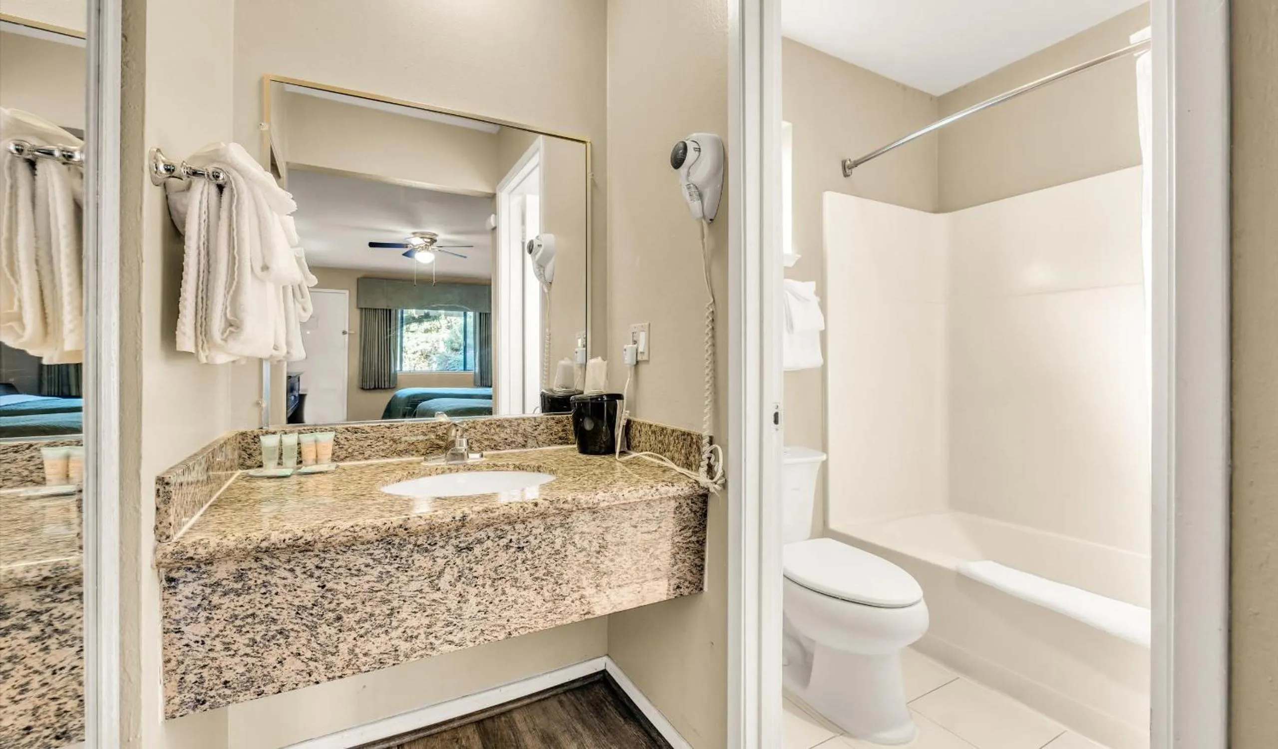 Scottish Fairway Inn