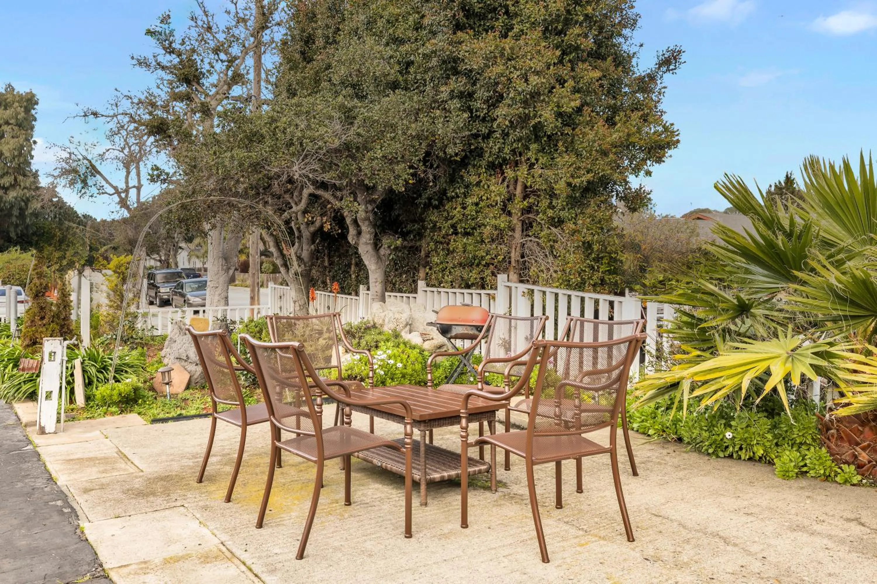 Scottish Fairway Inn