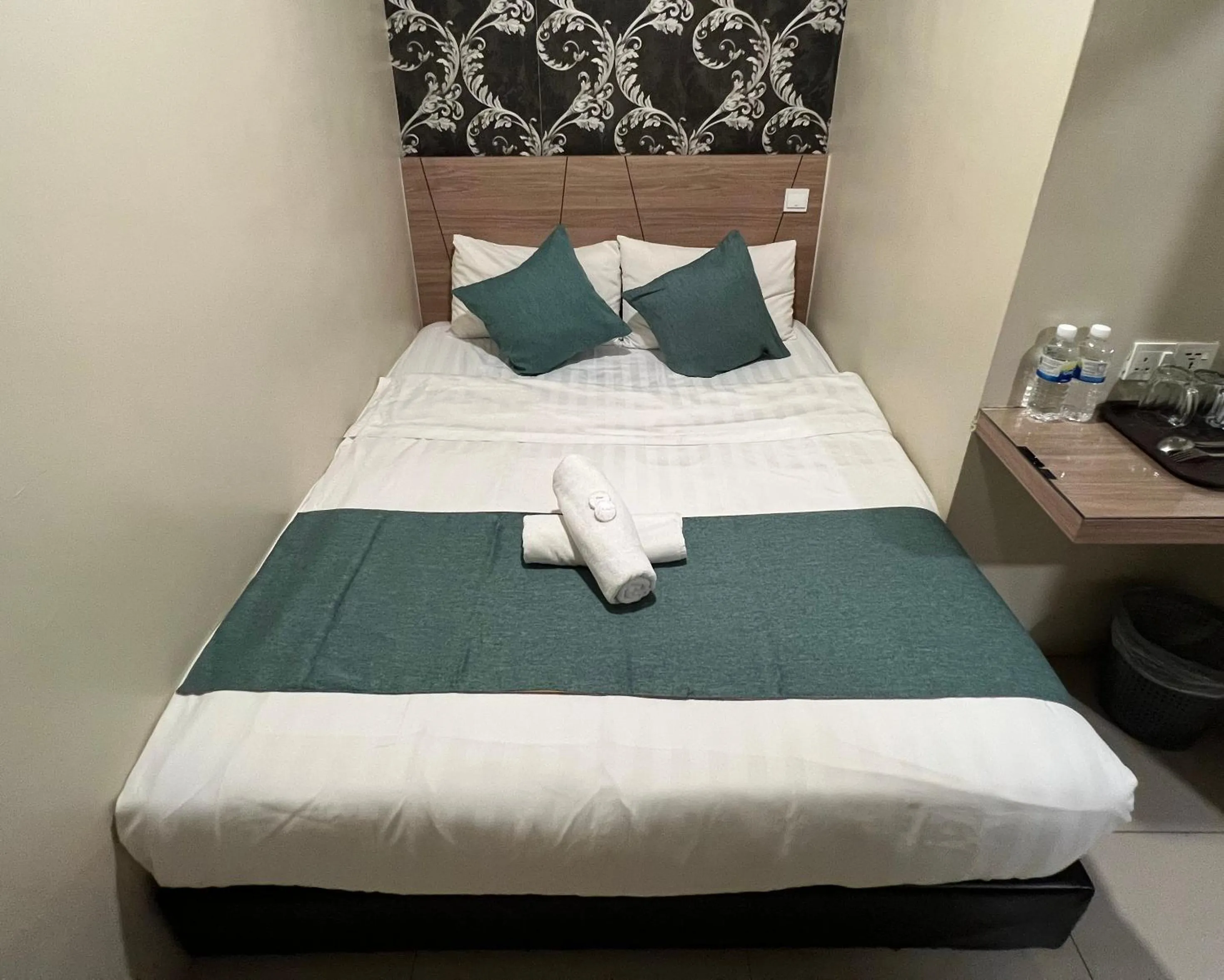 Bed in KUANTAN BESERAH BUDGET HOTEL