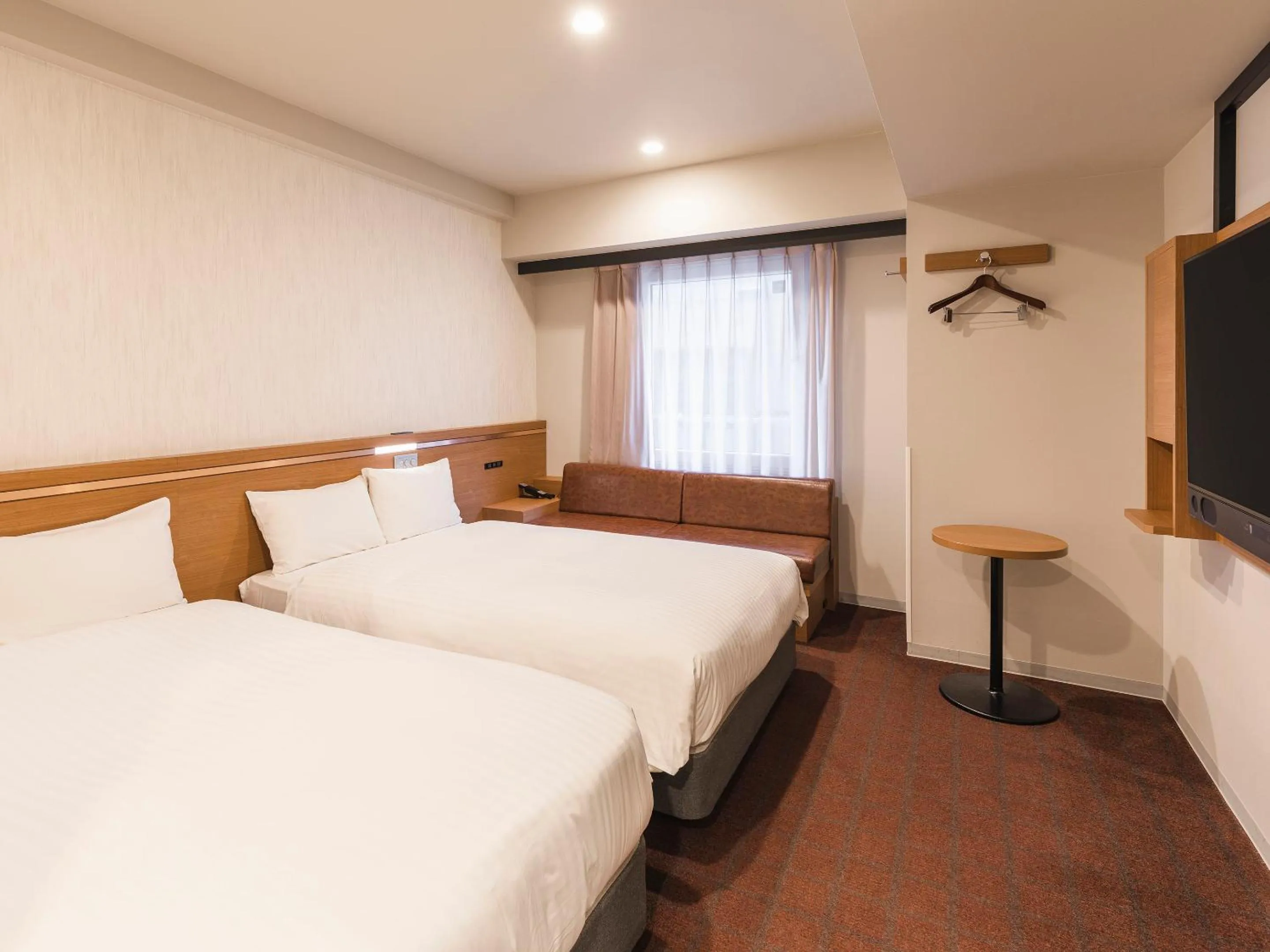 Photo of the whole room, Bed in Sotetsu Fresa Inn Kobe Sannomiya