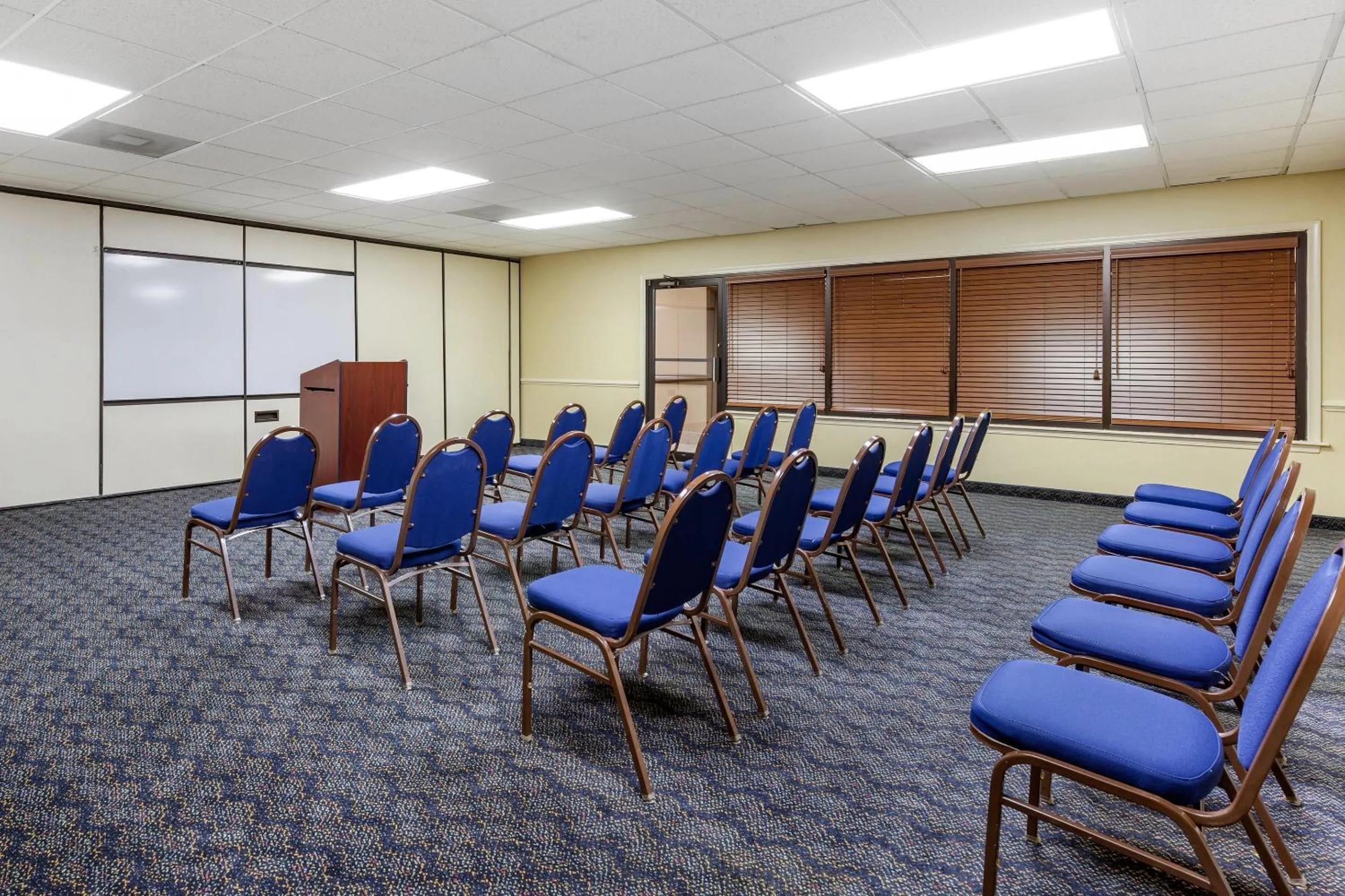 Meeting/conference room in Comfort Inn Aikens Center