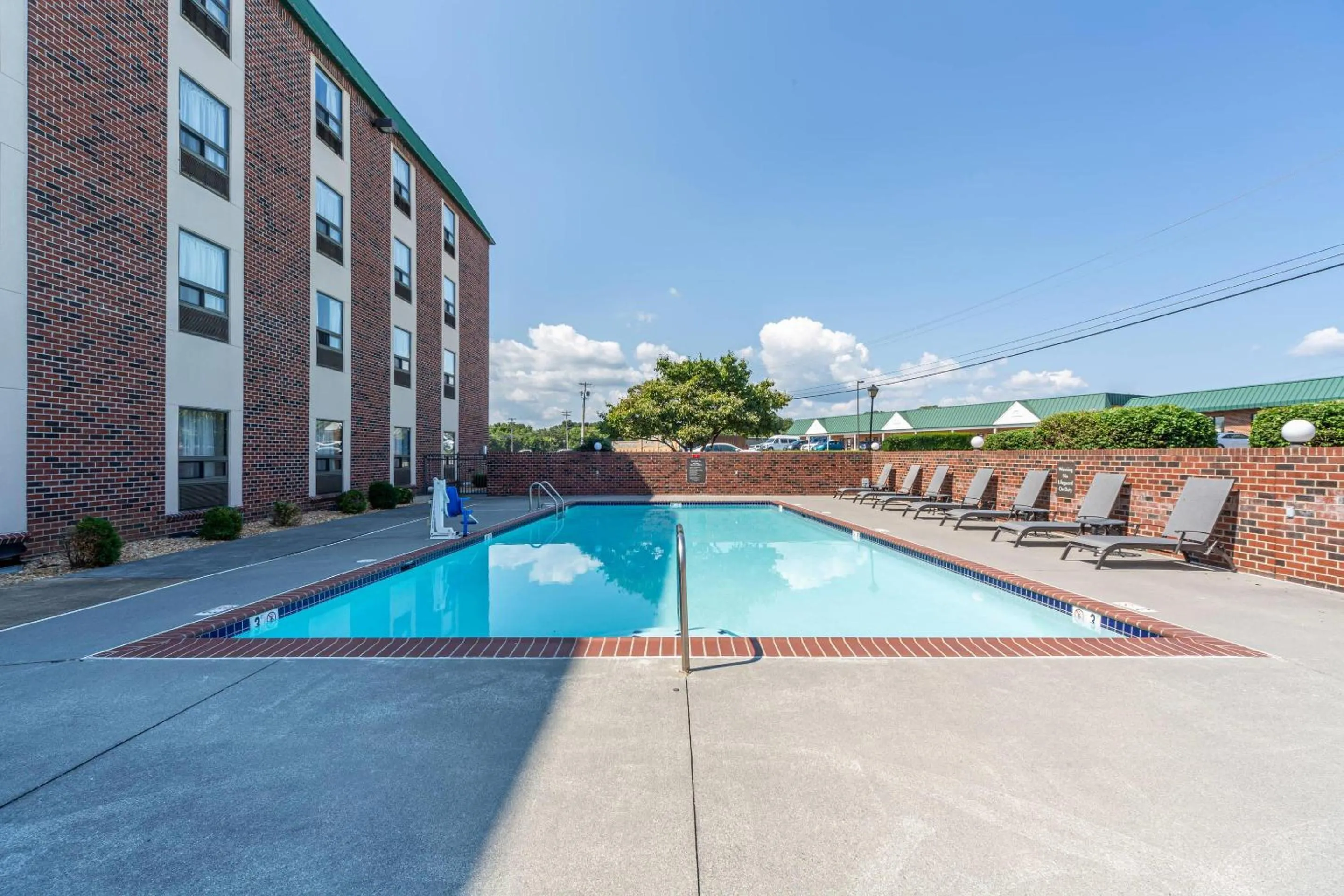 Swimming pool in Comfort Inn Aikens Center