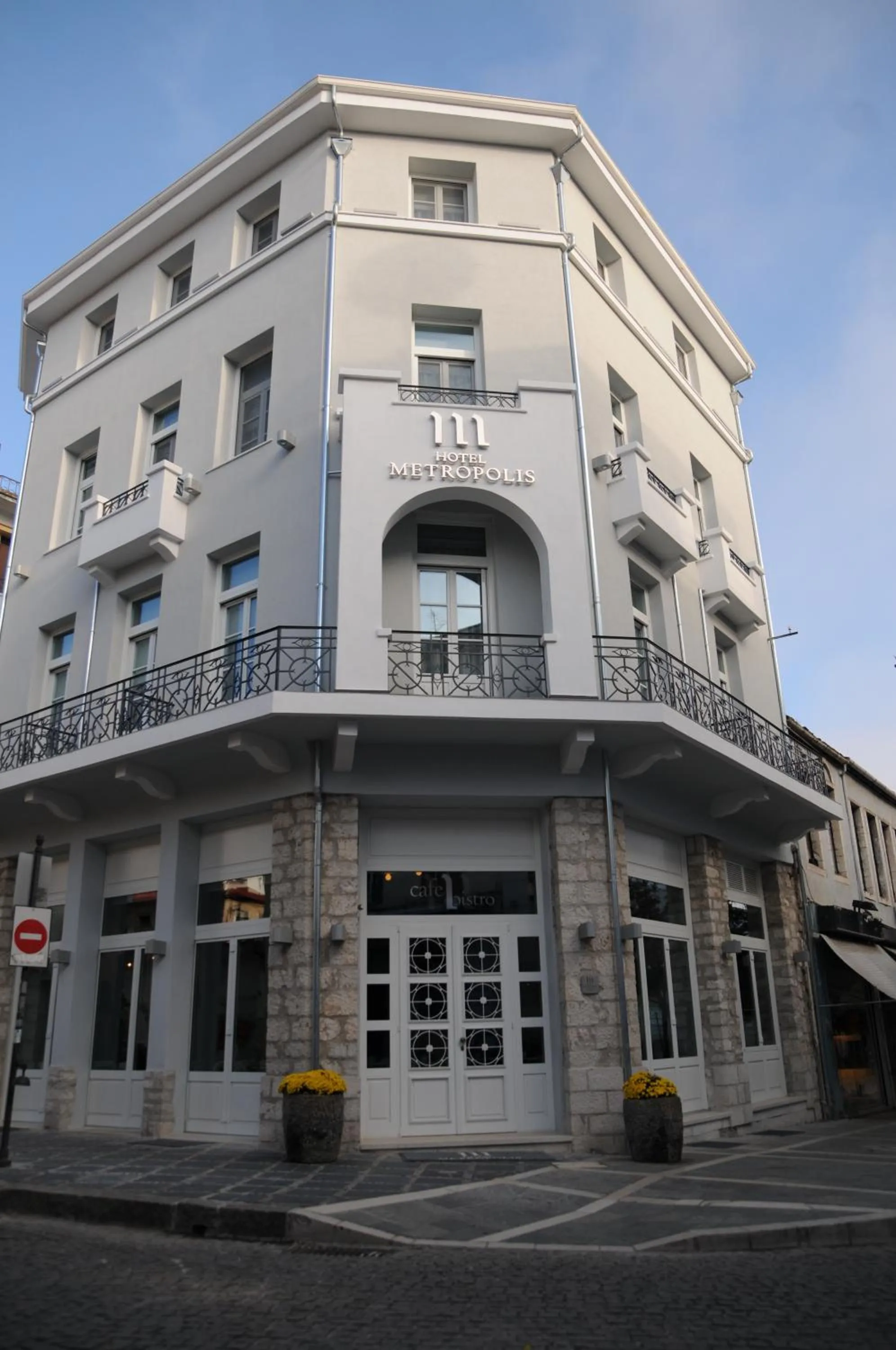 Facade/entrance in Hotel Metropolis