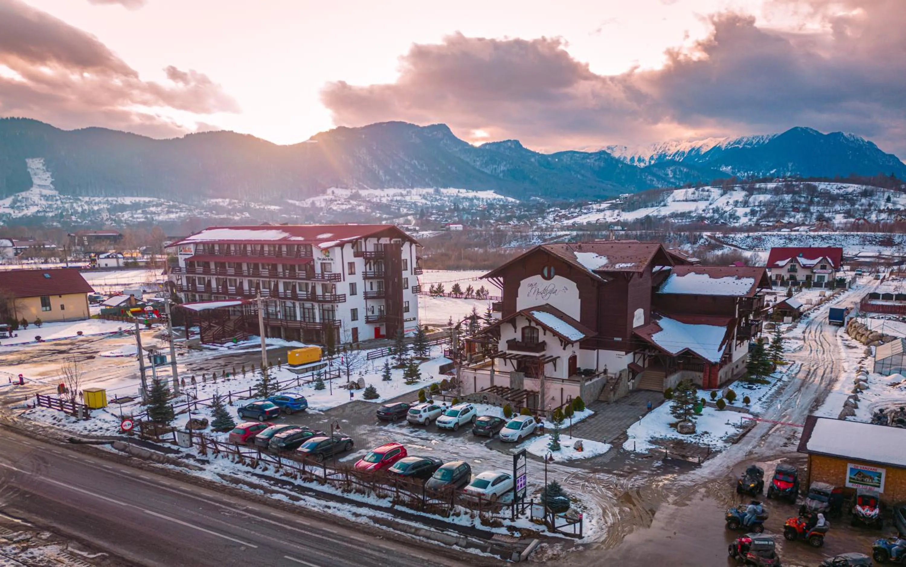 Property building in Pensiunea Casa Nostalgia