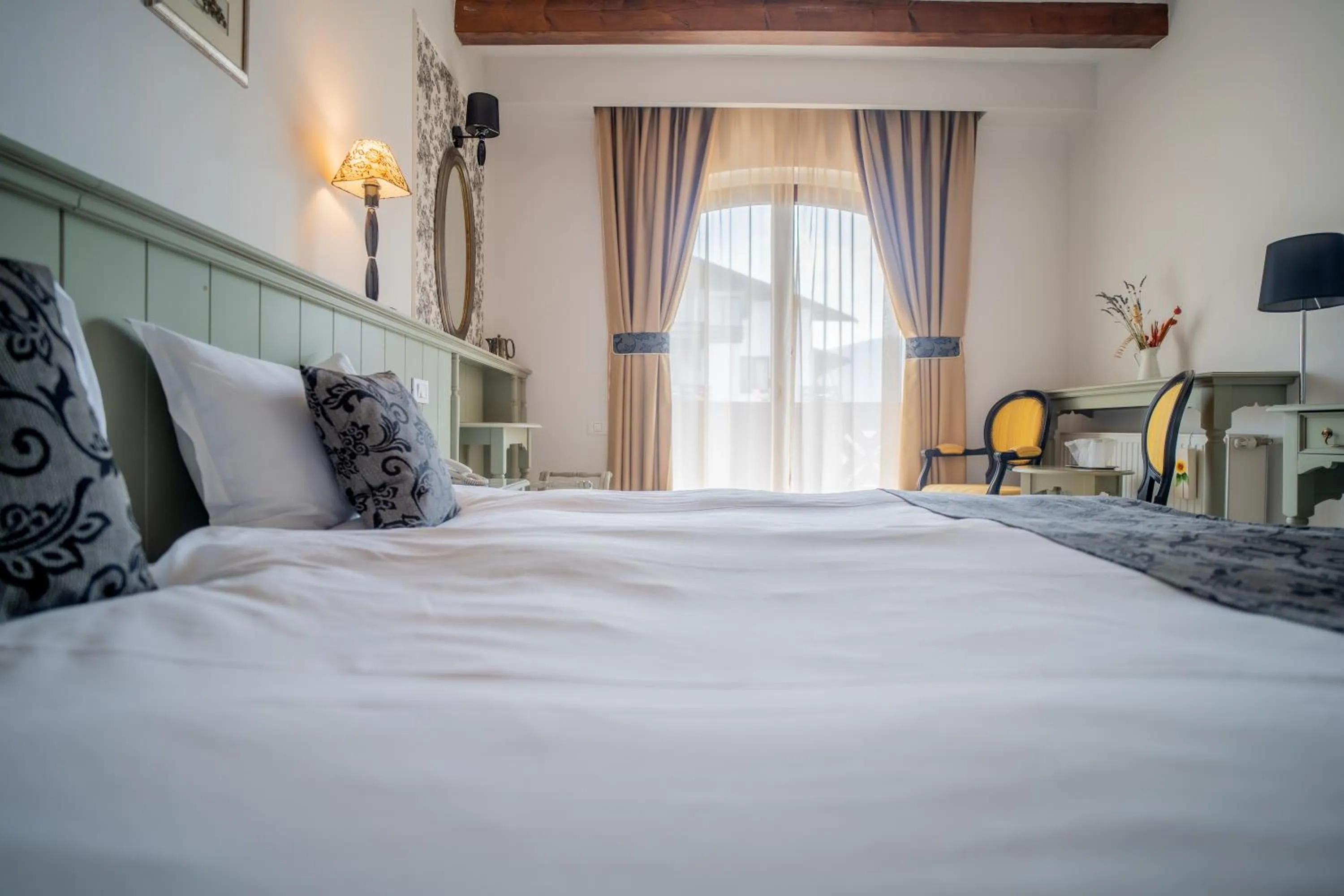 Bed in Pensiunea Casa Nostalgia