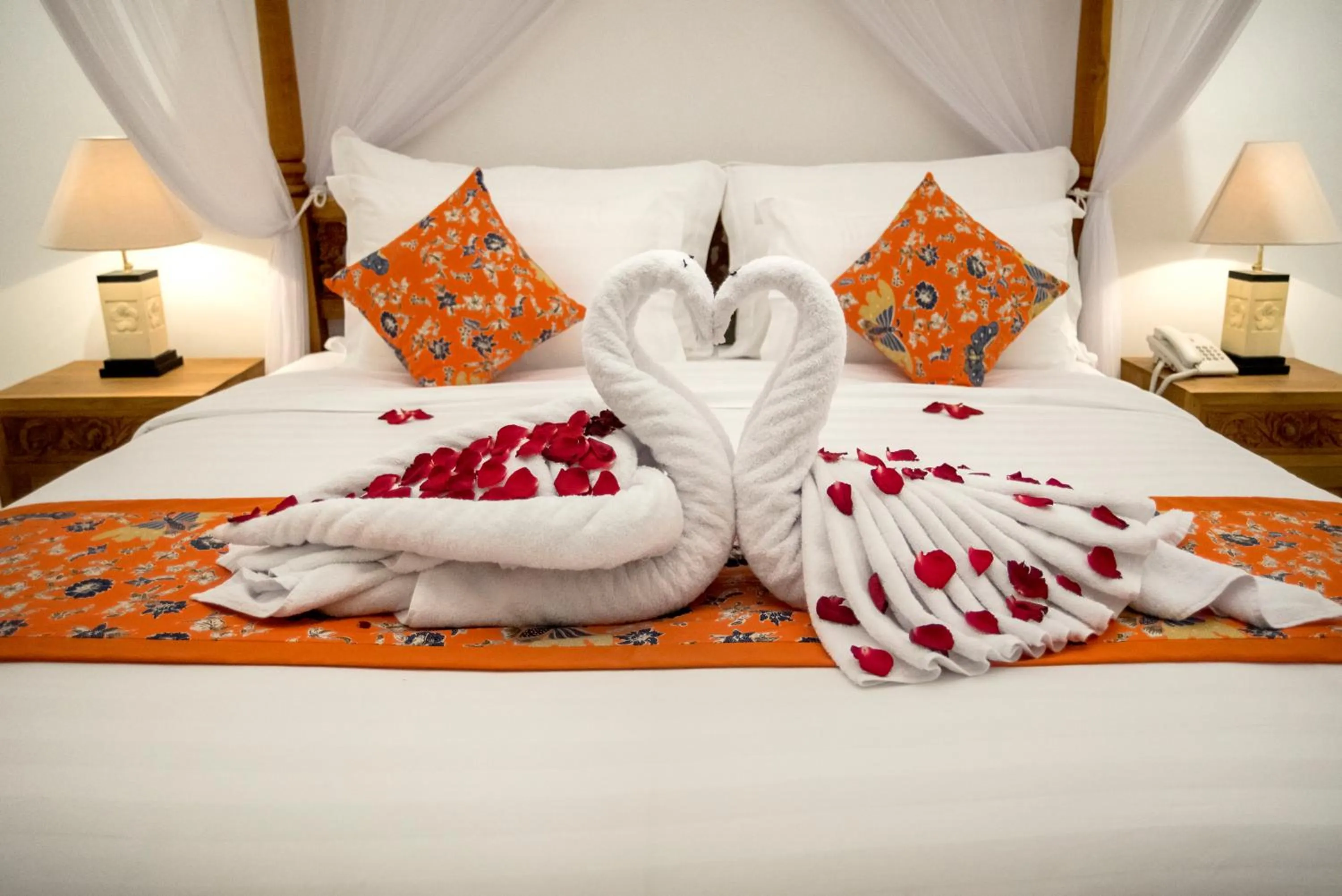 Bed in Sandi Agung Villa Bidadari