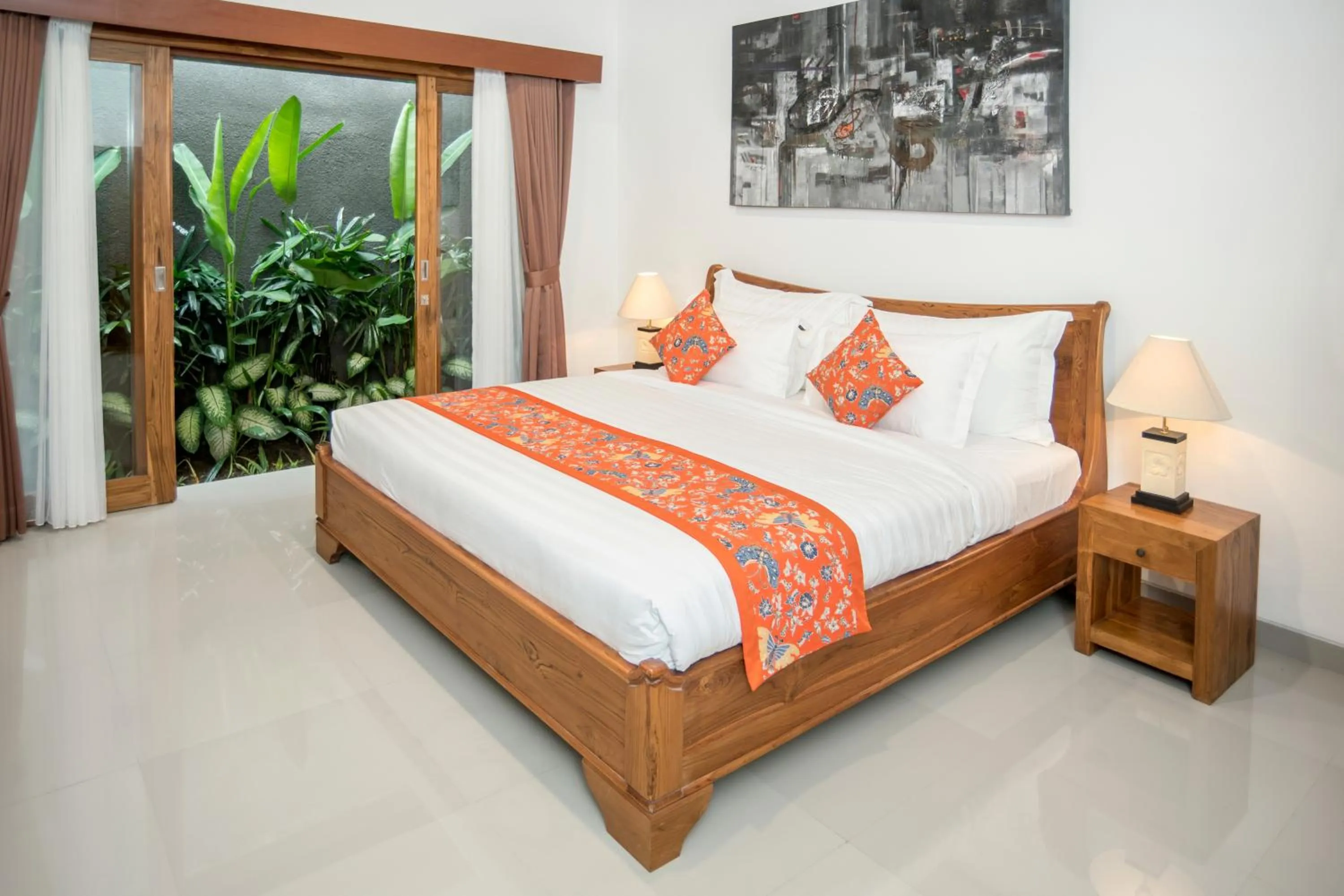 Bed in Sandi Agung Villa Bidadari