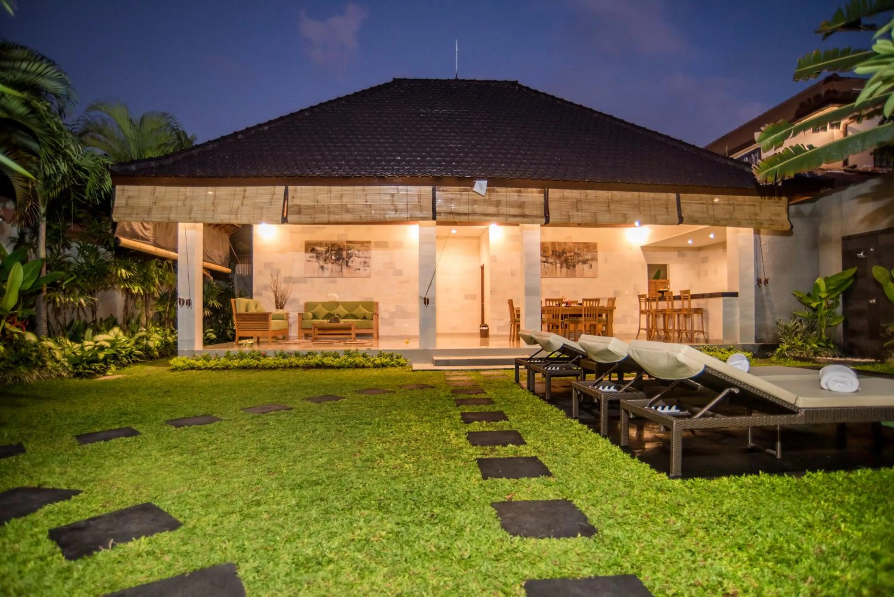 Sandi Agung Villa Bidadari
