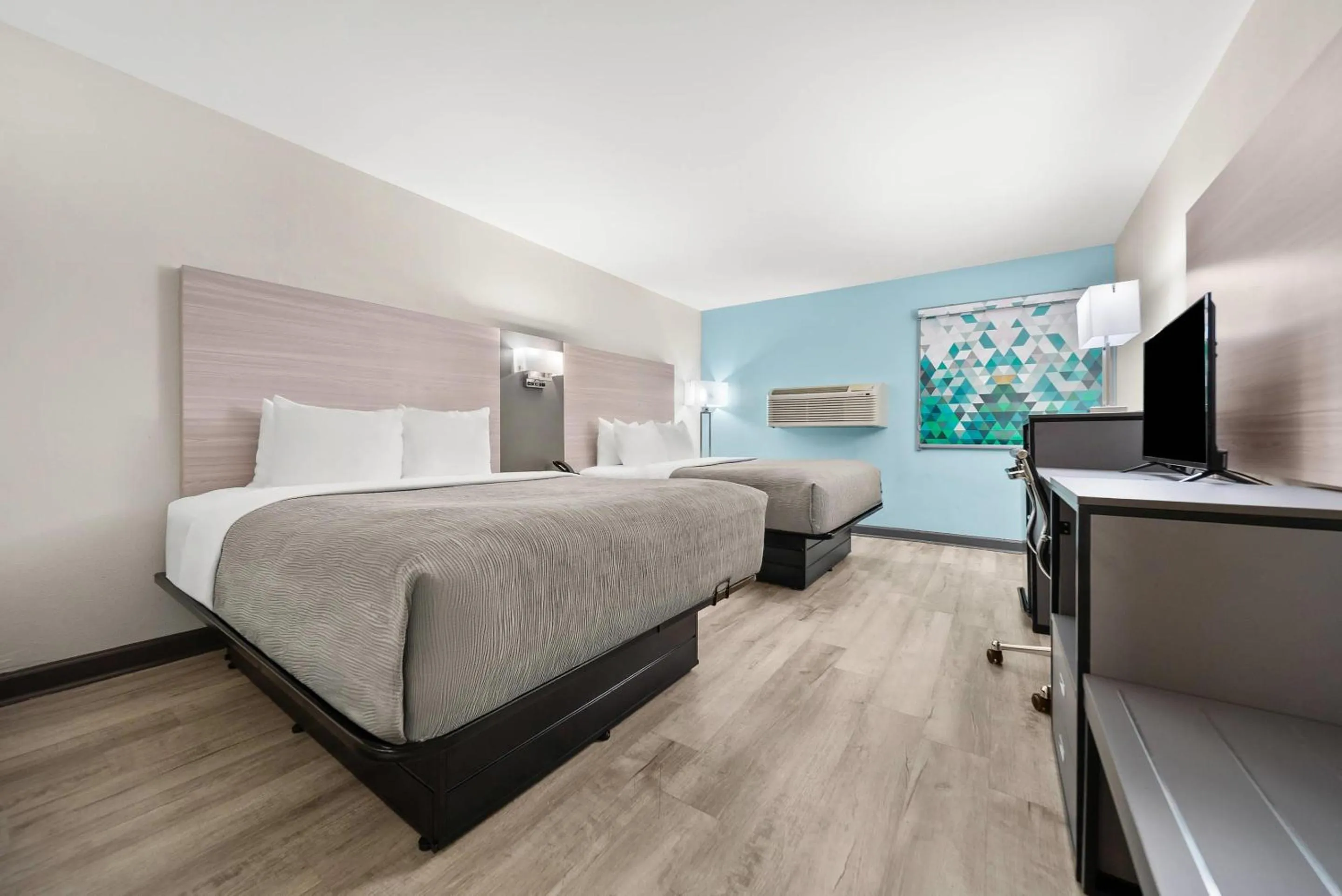 Bedroom, Bed in Quality Inn Auburn Campus Area I-85