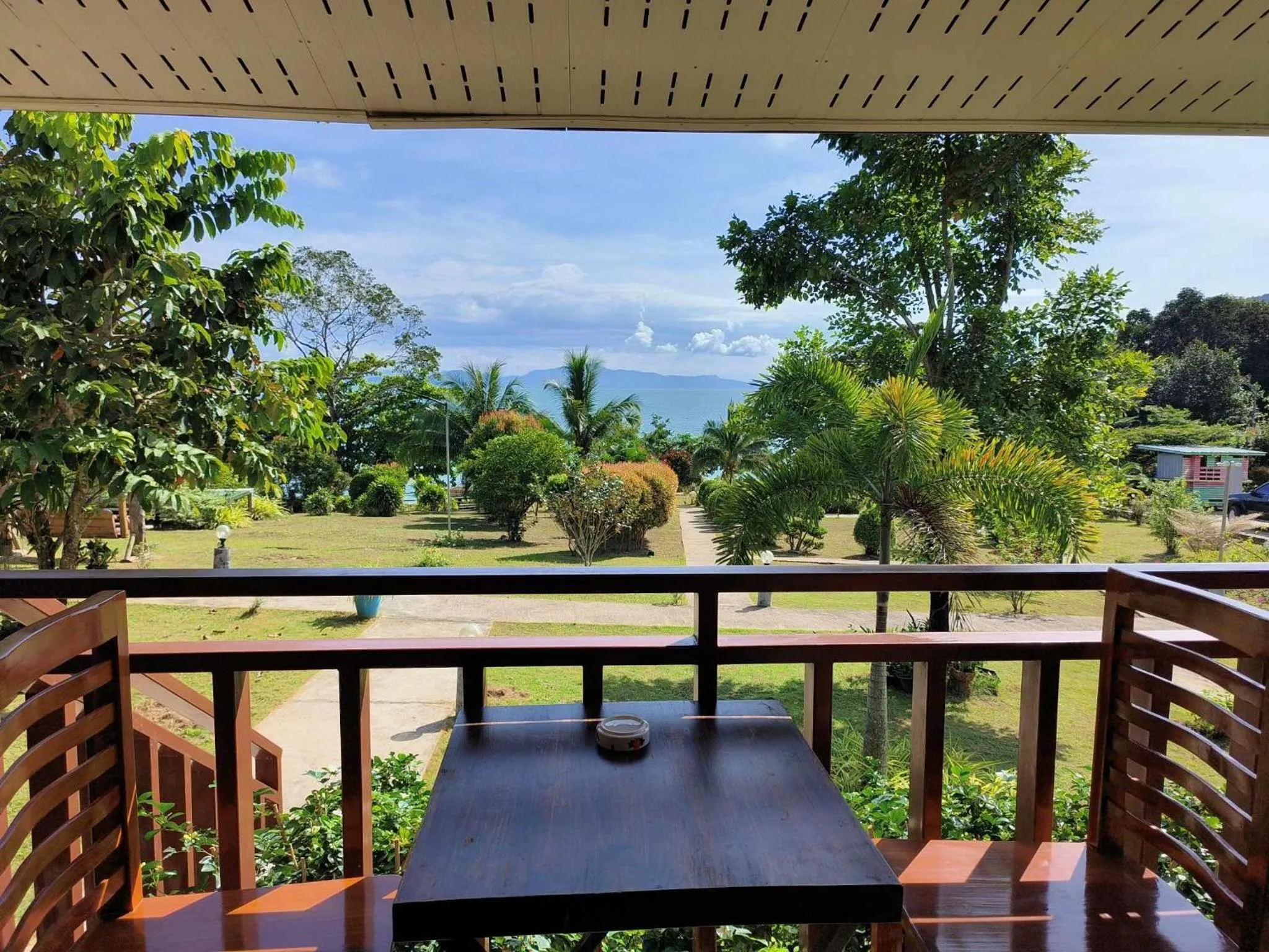 Sunrise Beach Kohyao Resort