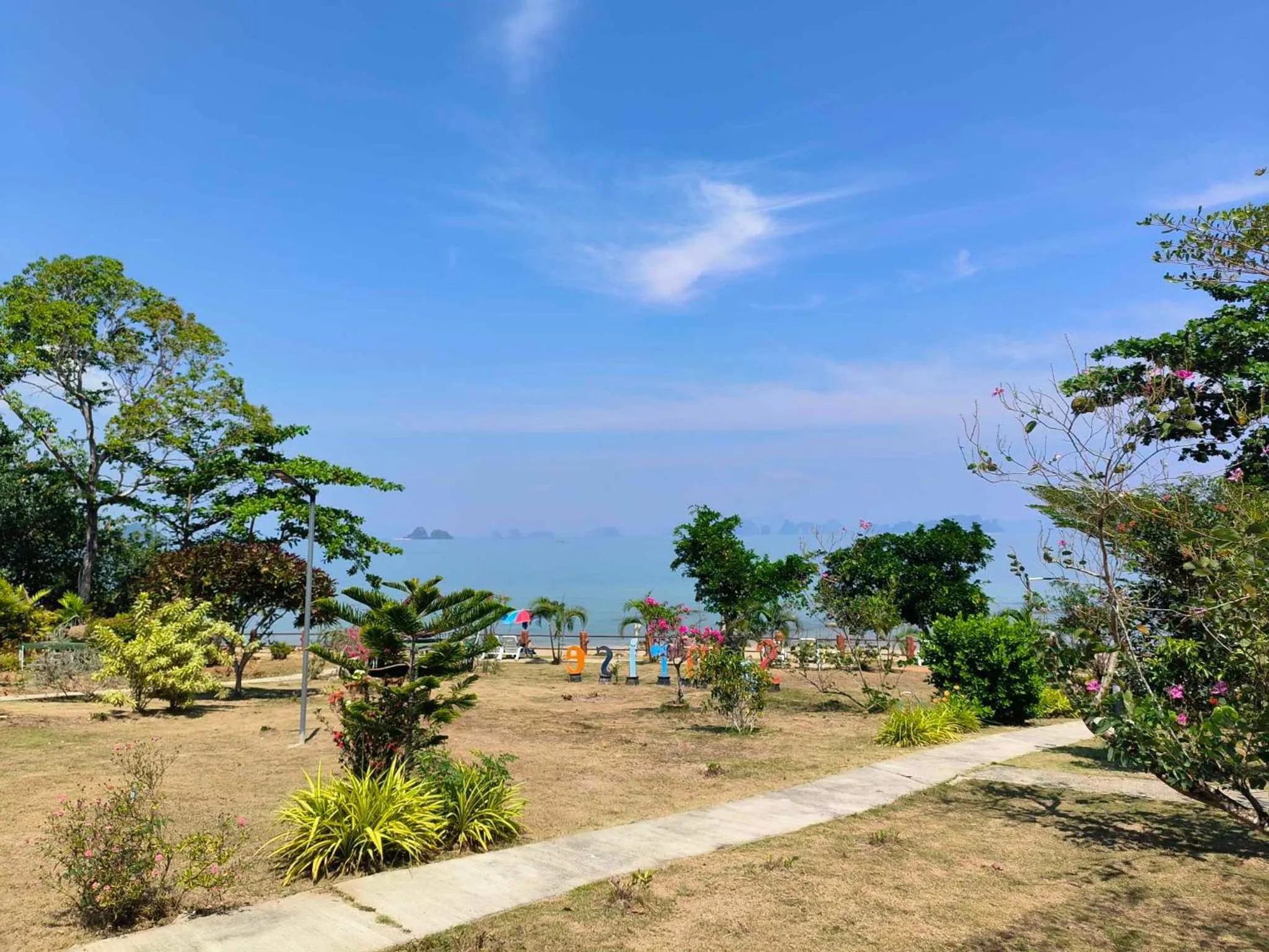 Sunrise Beach Kohyao Resort