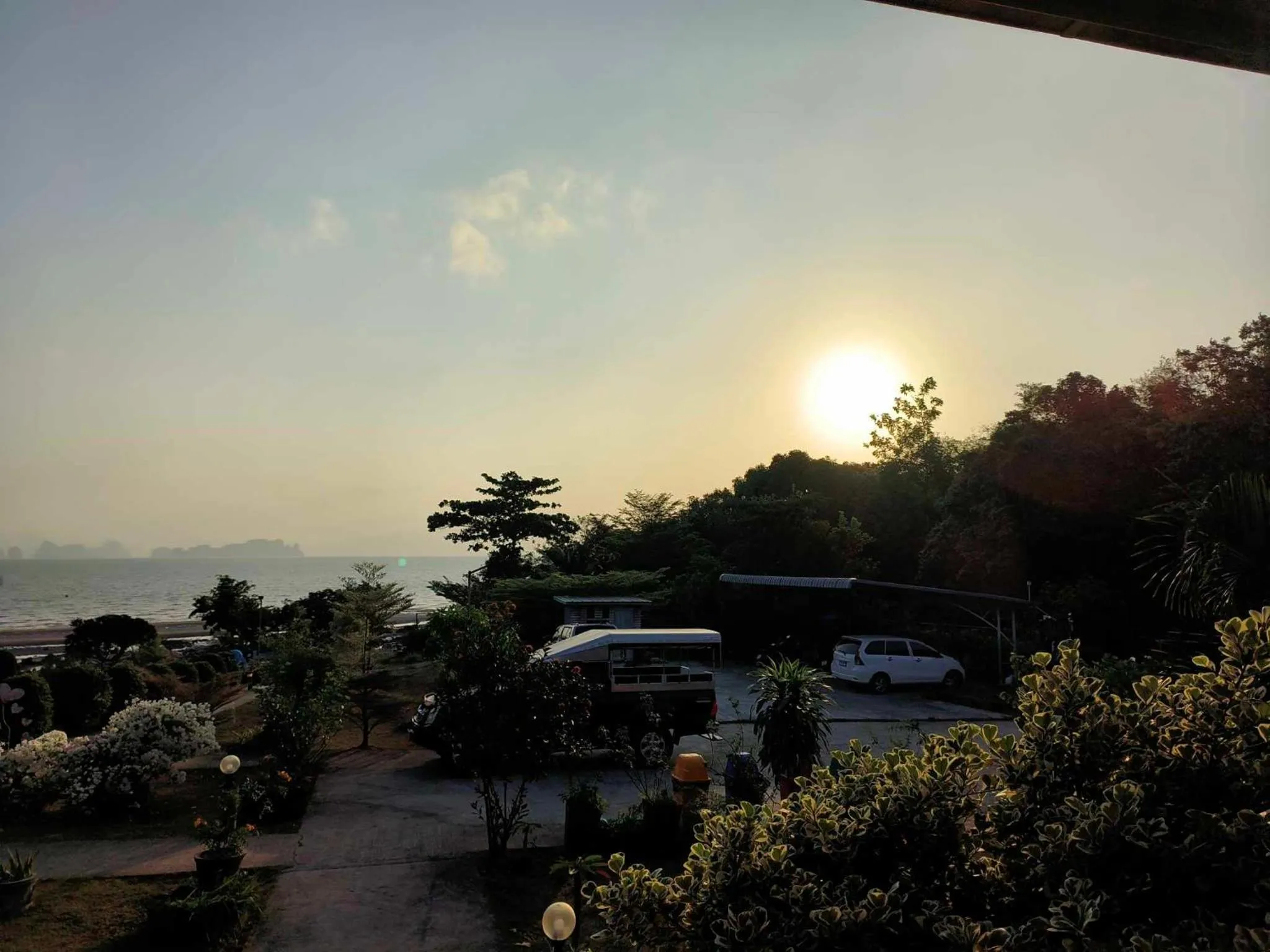 Sunrise Beach Kohyao Resort