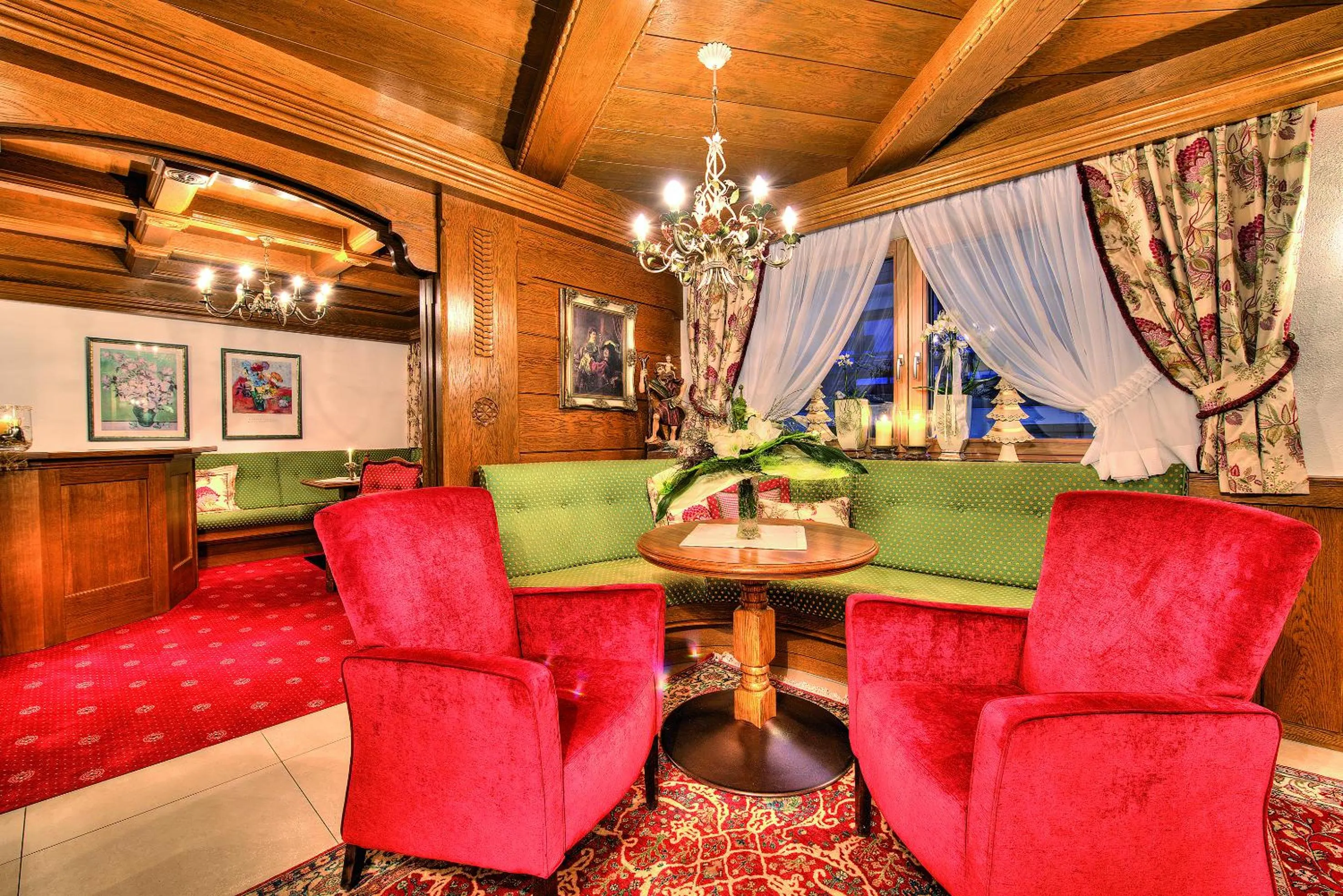 Bedroom in Hotel Garni Urezza