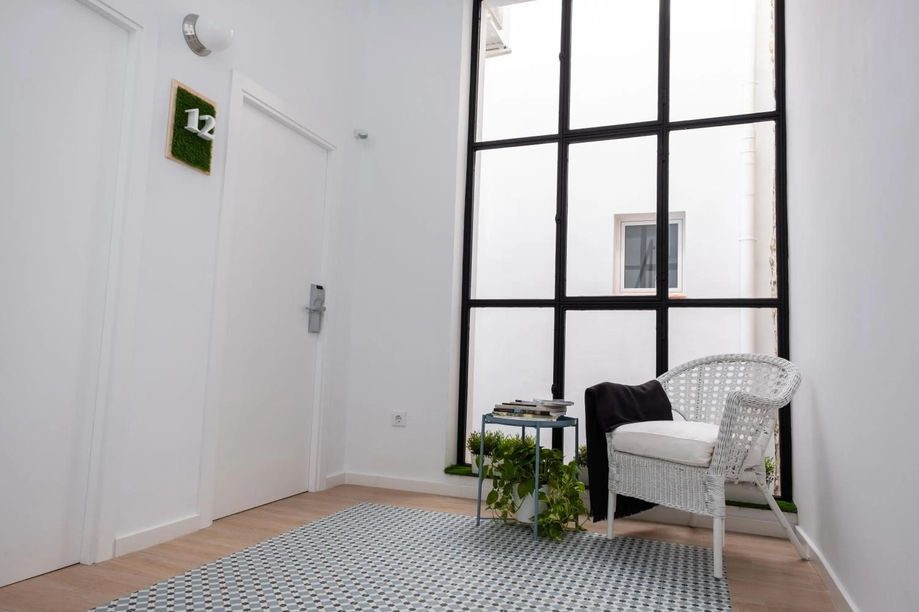 Seating area in GOMEZ ROOMS