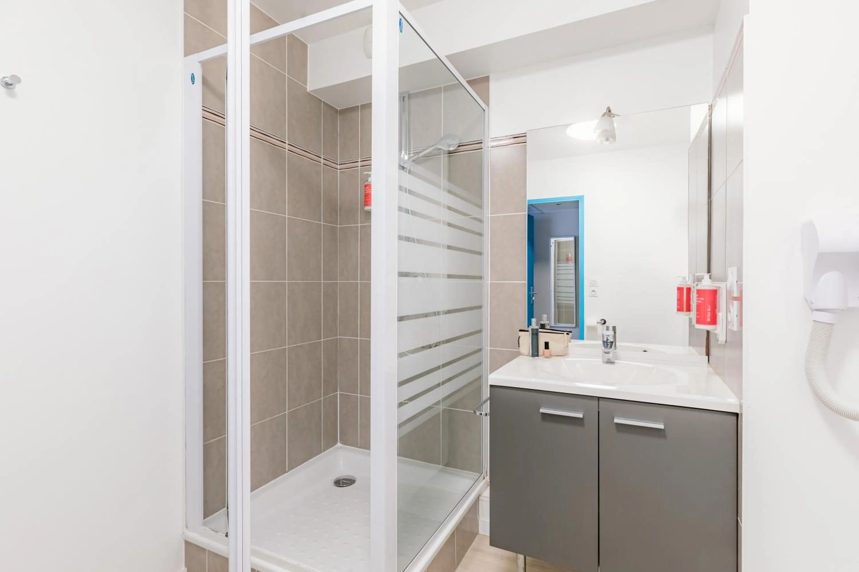 Shower in Appart’City Confort Vannes