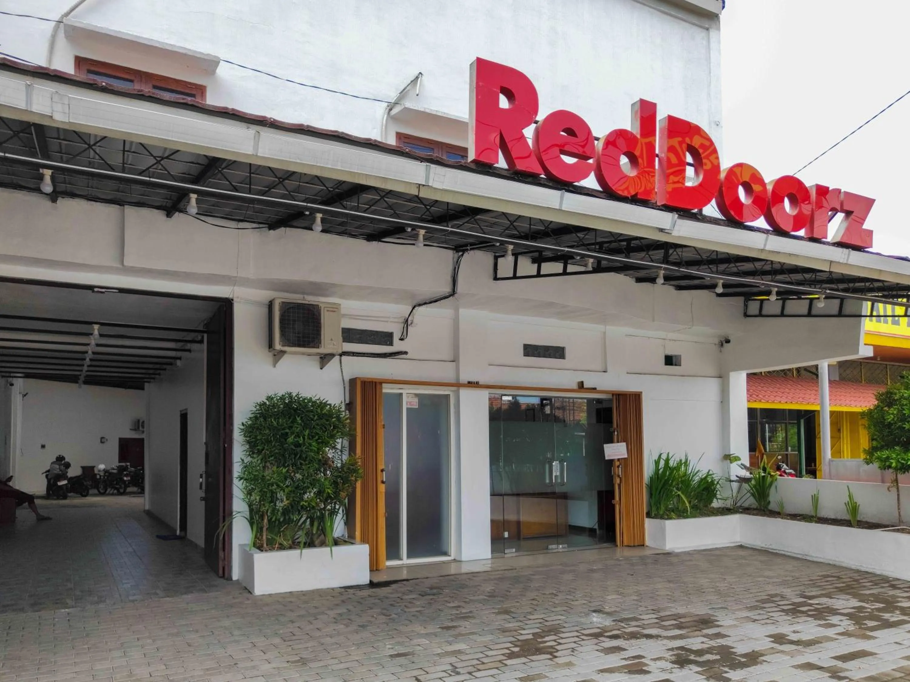 Property building in RedDoorz near Prambanan Temple
