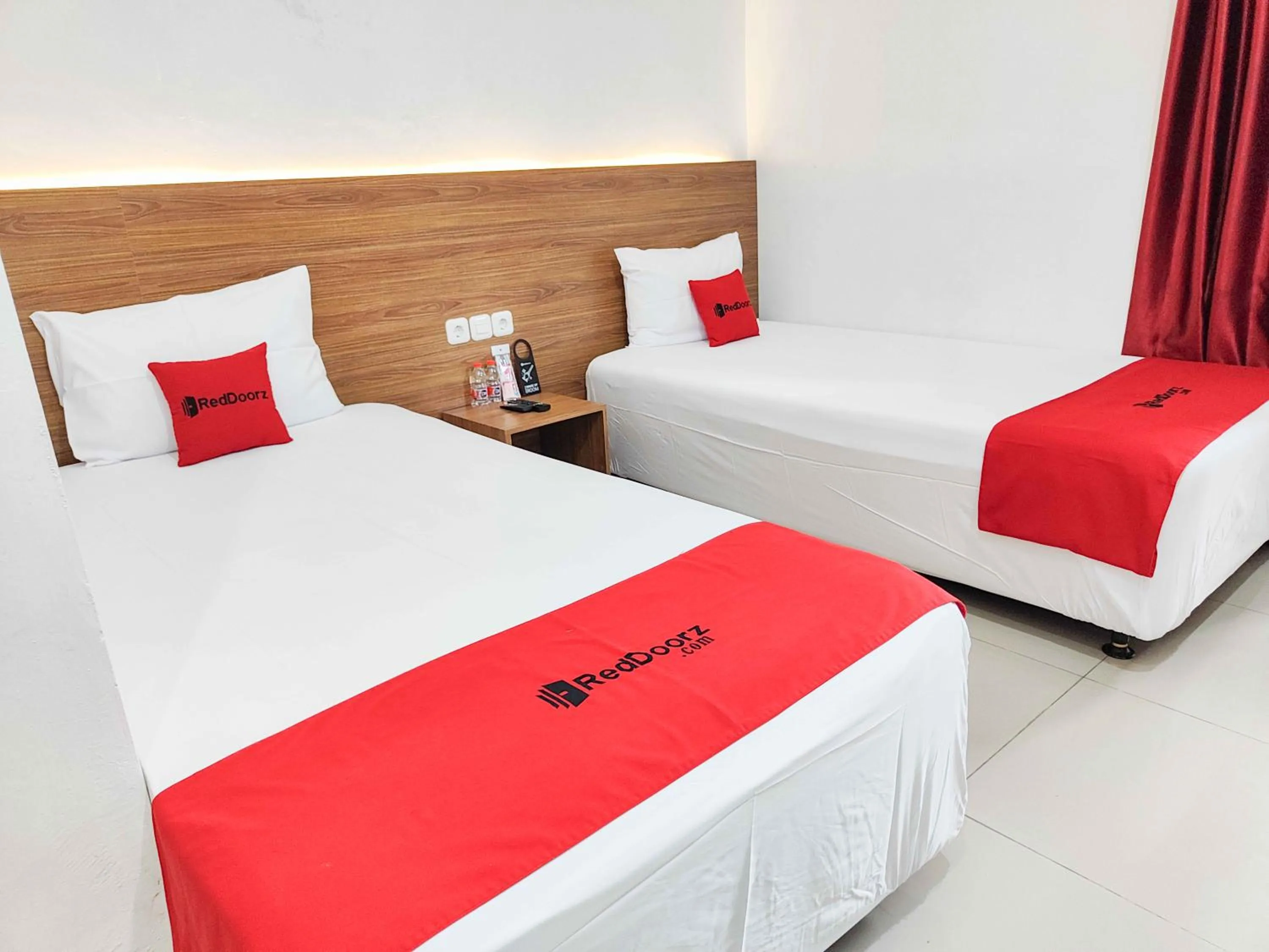 Bedroom, Bed in RedDoorz near Prambanan Temple