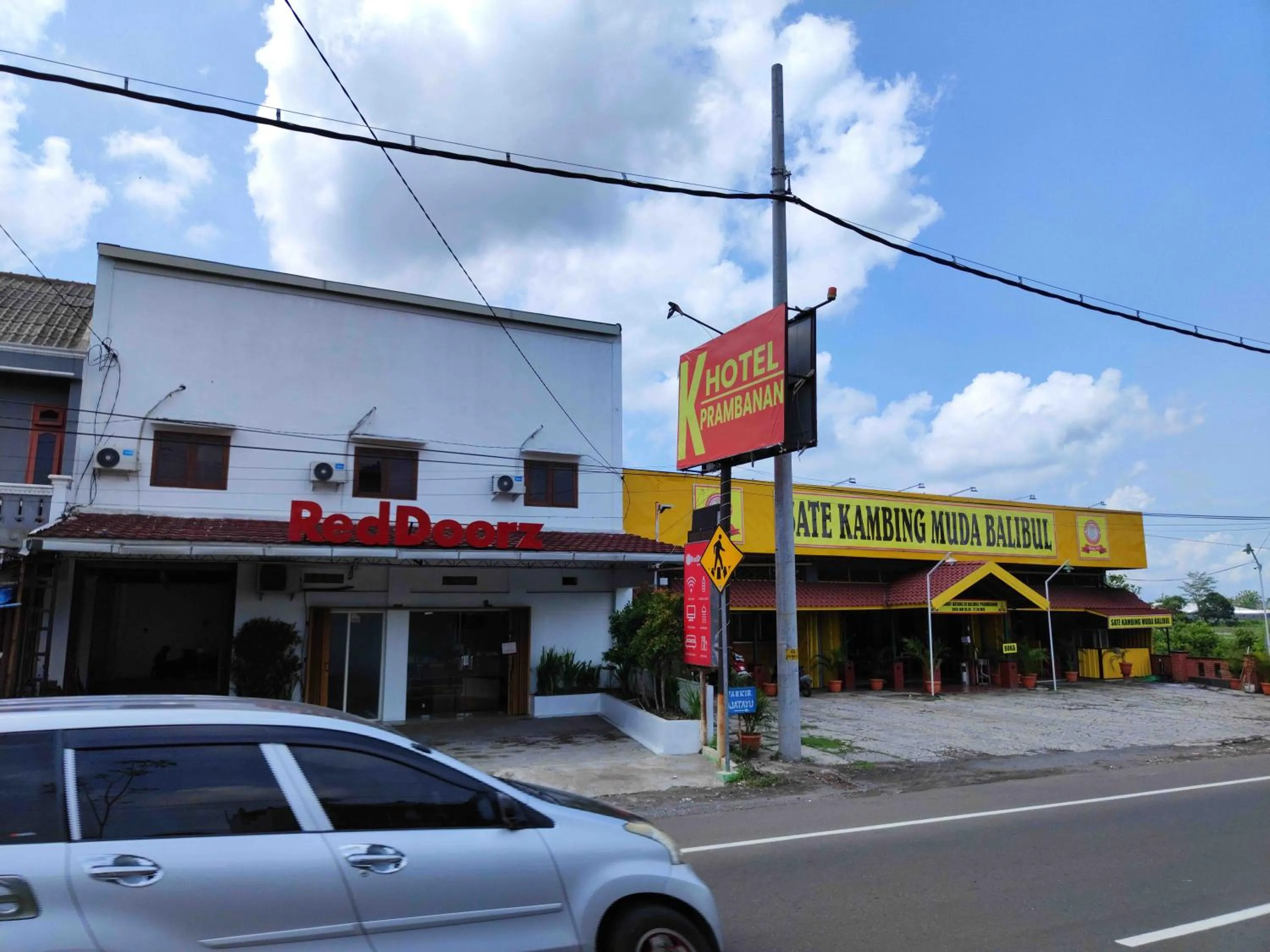 Property building in RedDoorz near Prambanan Temple
