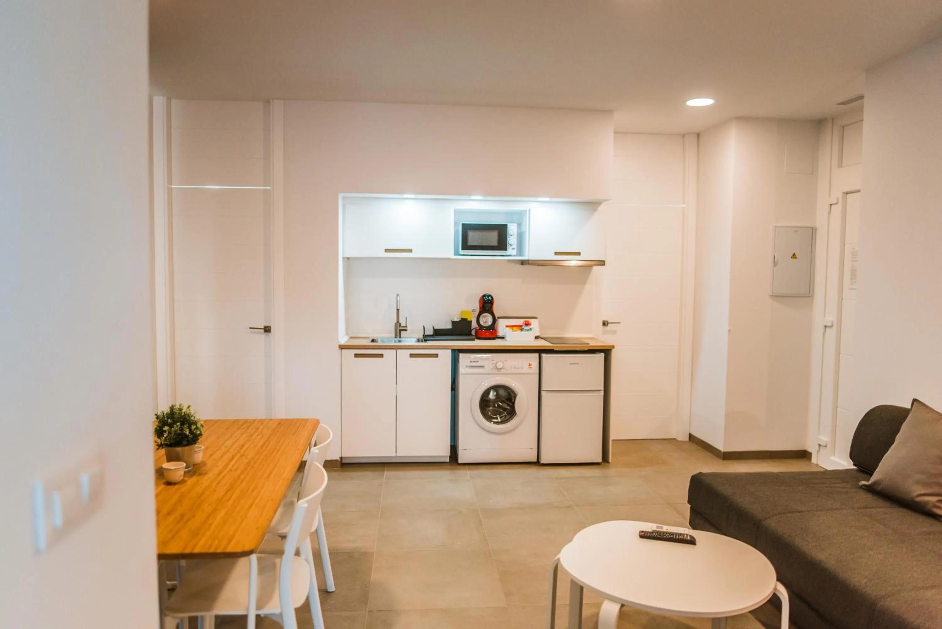 Kitchen or kitchenette in Apartamentos ZHR