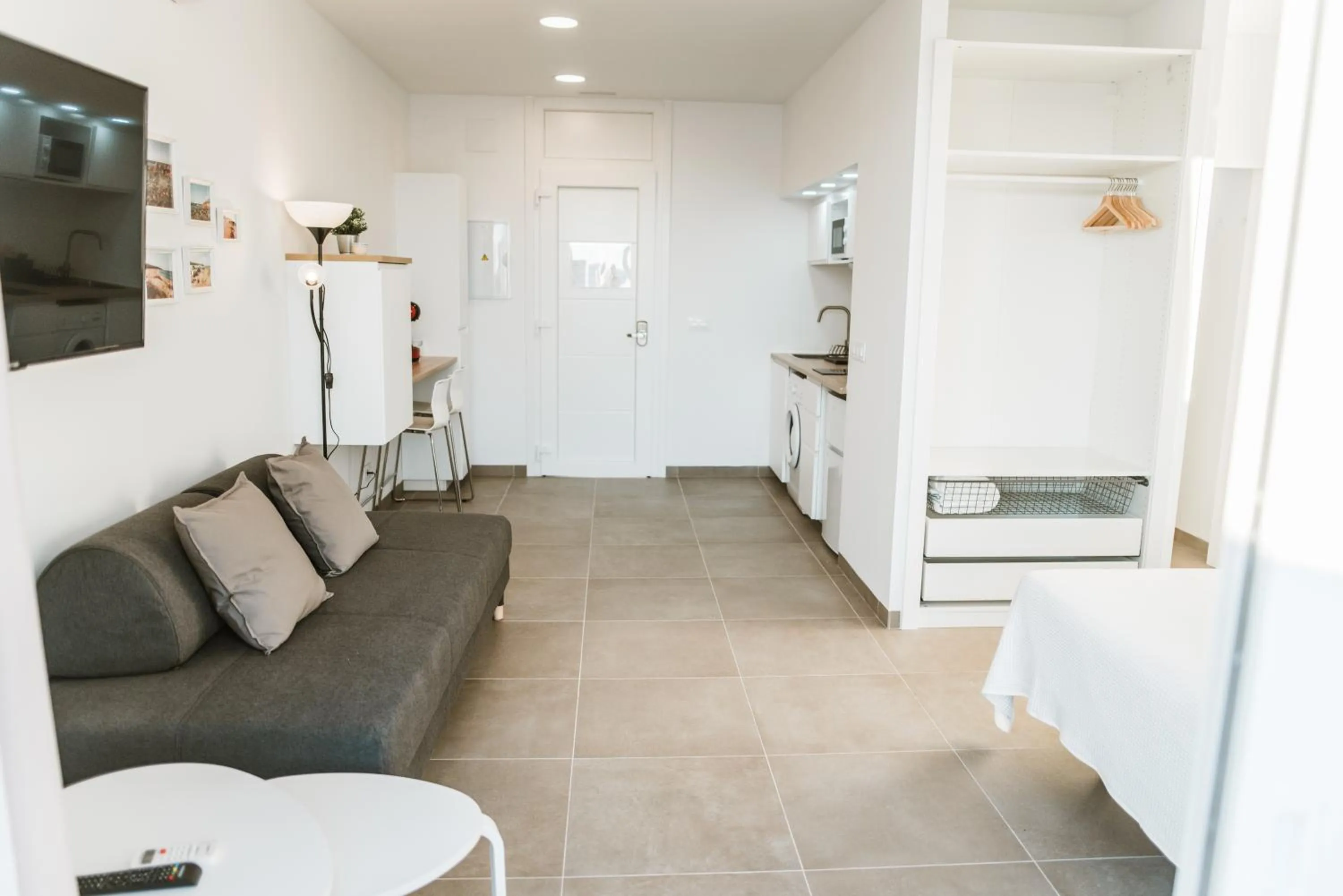 Kitchen or kitchenette in Apartamentos ZHR