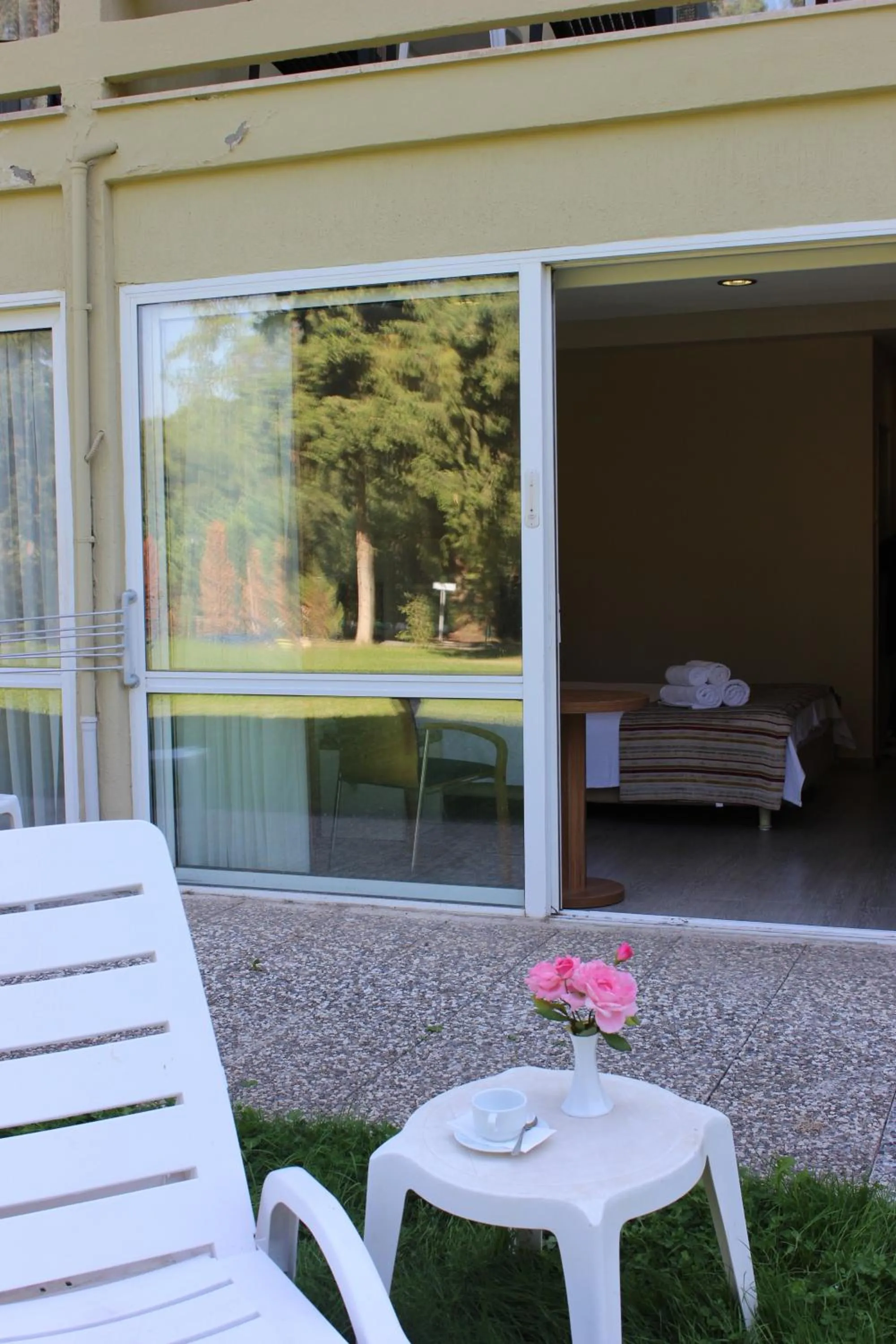 Patio in Balcova Termal Hotel