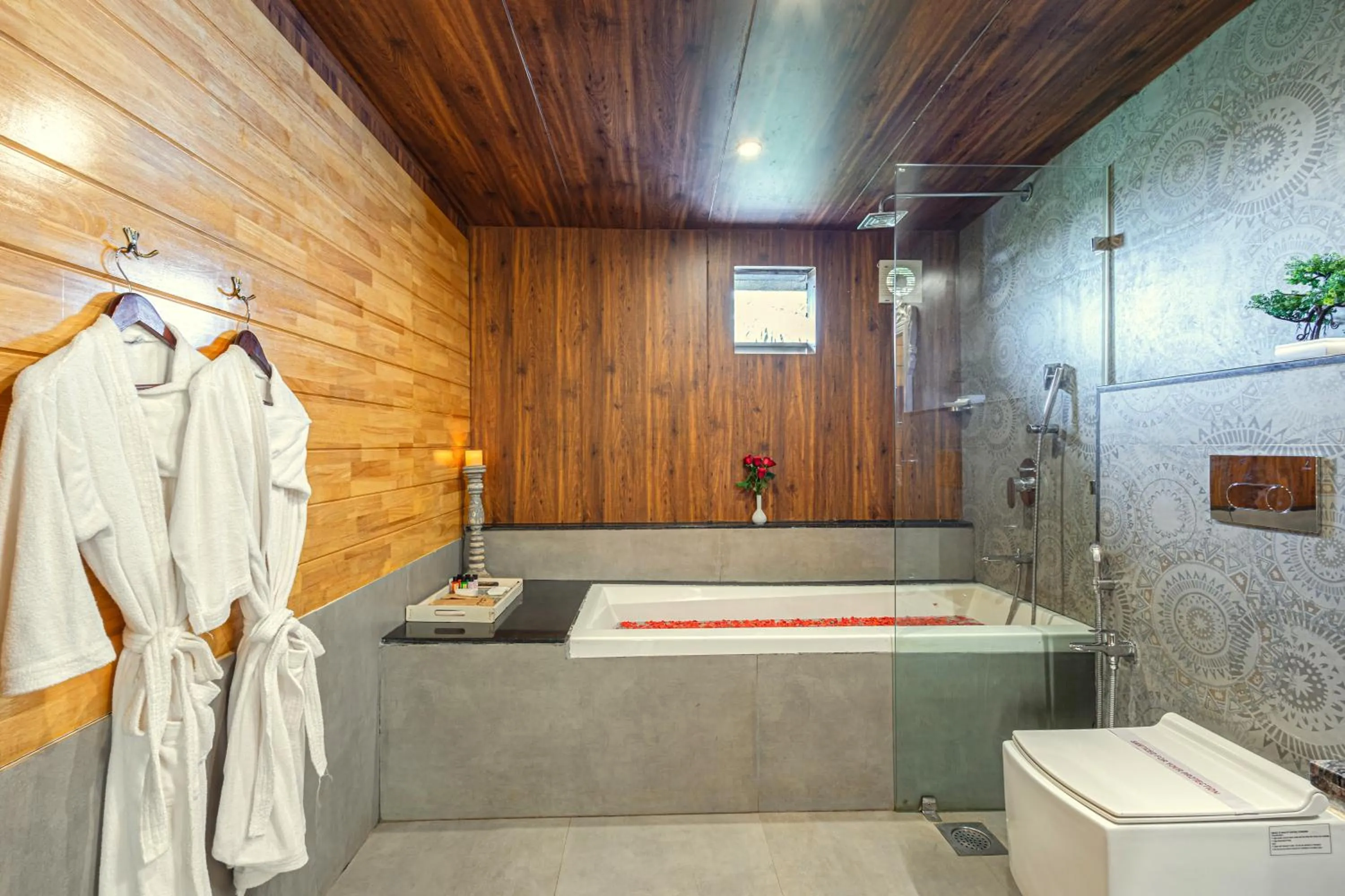 Bathroom in Salcete Beach Resort