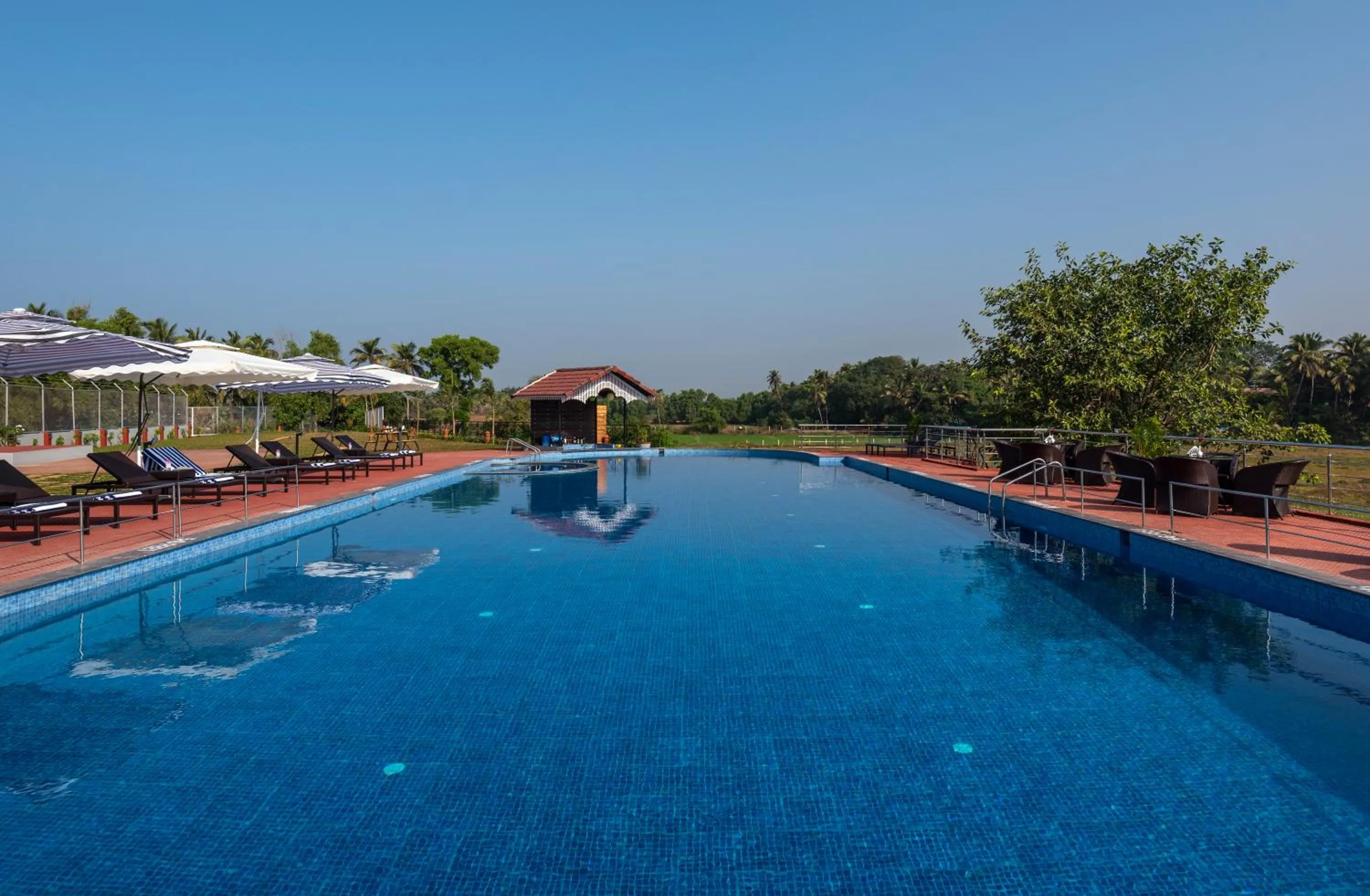 Swimming pool in Salcete Beach Resort