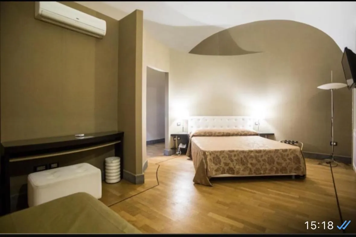 Bed in Hotel Villa La Colombaia