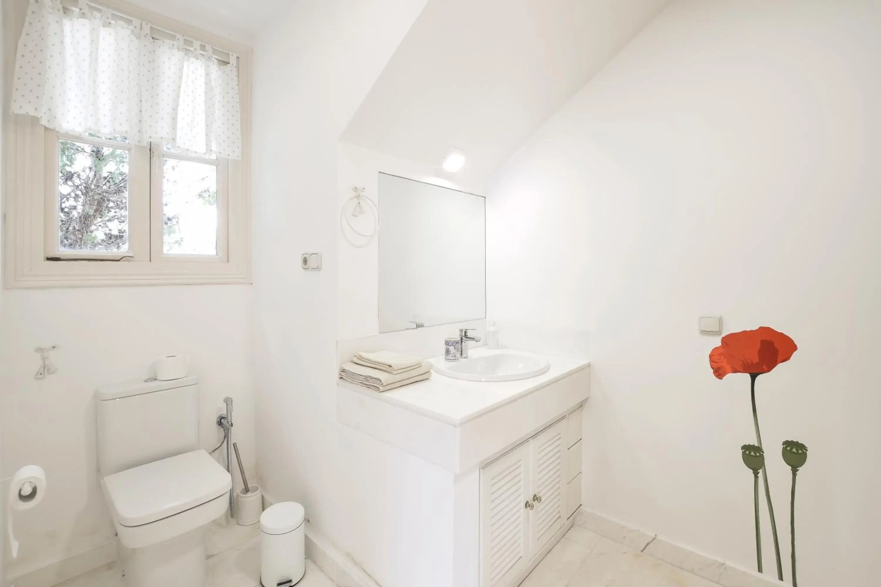 Double or Twin Room with Sea View - single occupancy in Villa Antumalal B&B Double or Twin Room with Sea View - single occupancy in Villa Antumalal B&B