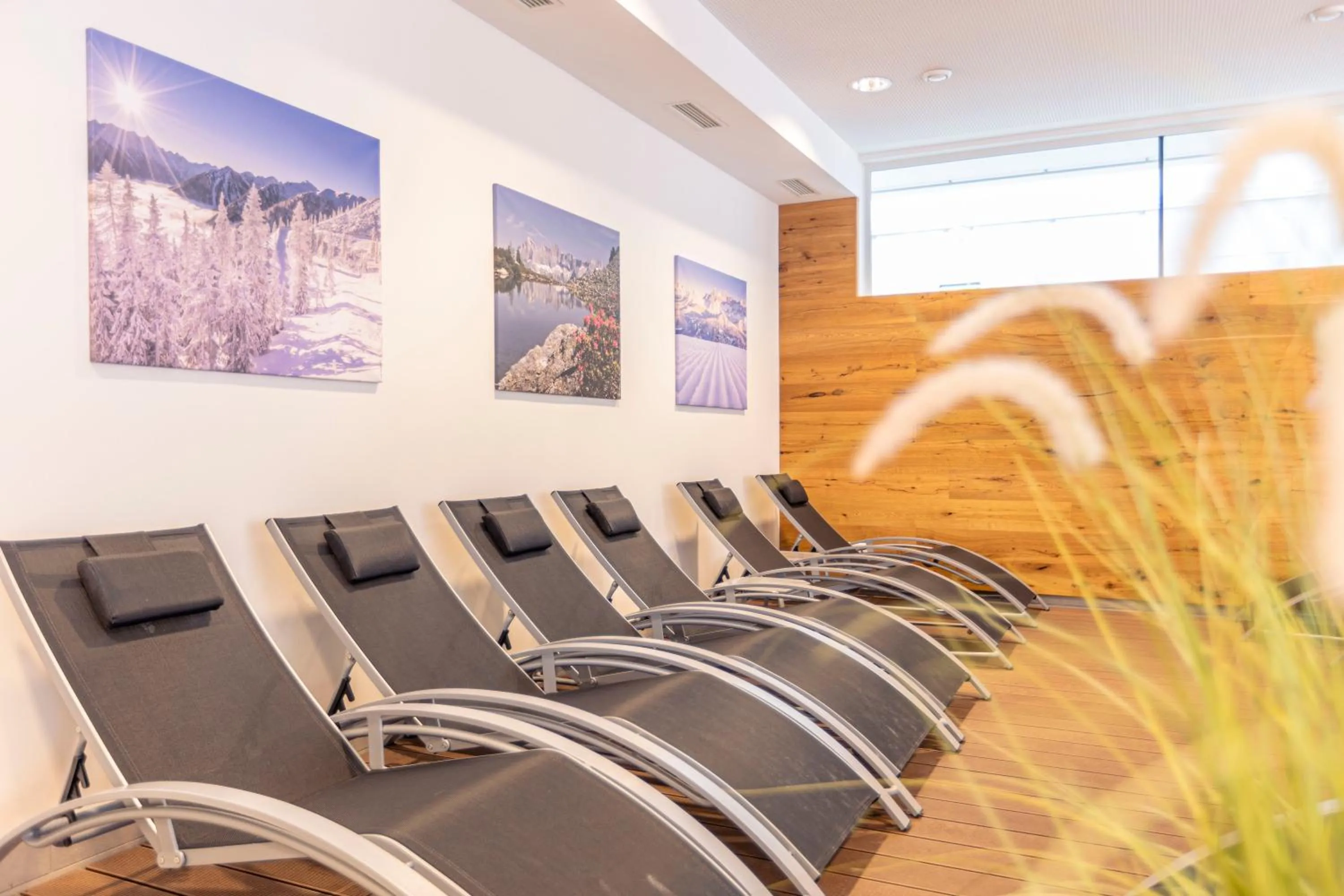 Seating area in Alpenrock Schladming by ALPS RESORTS