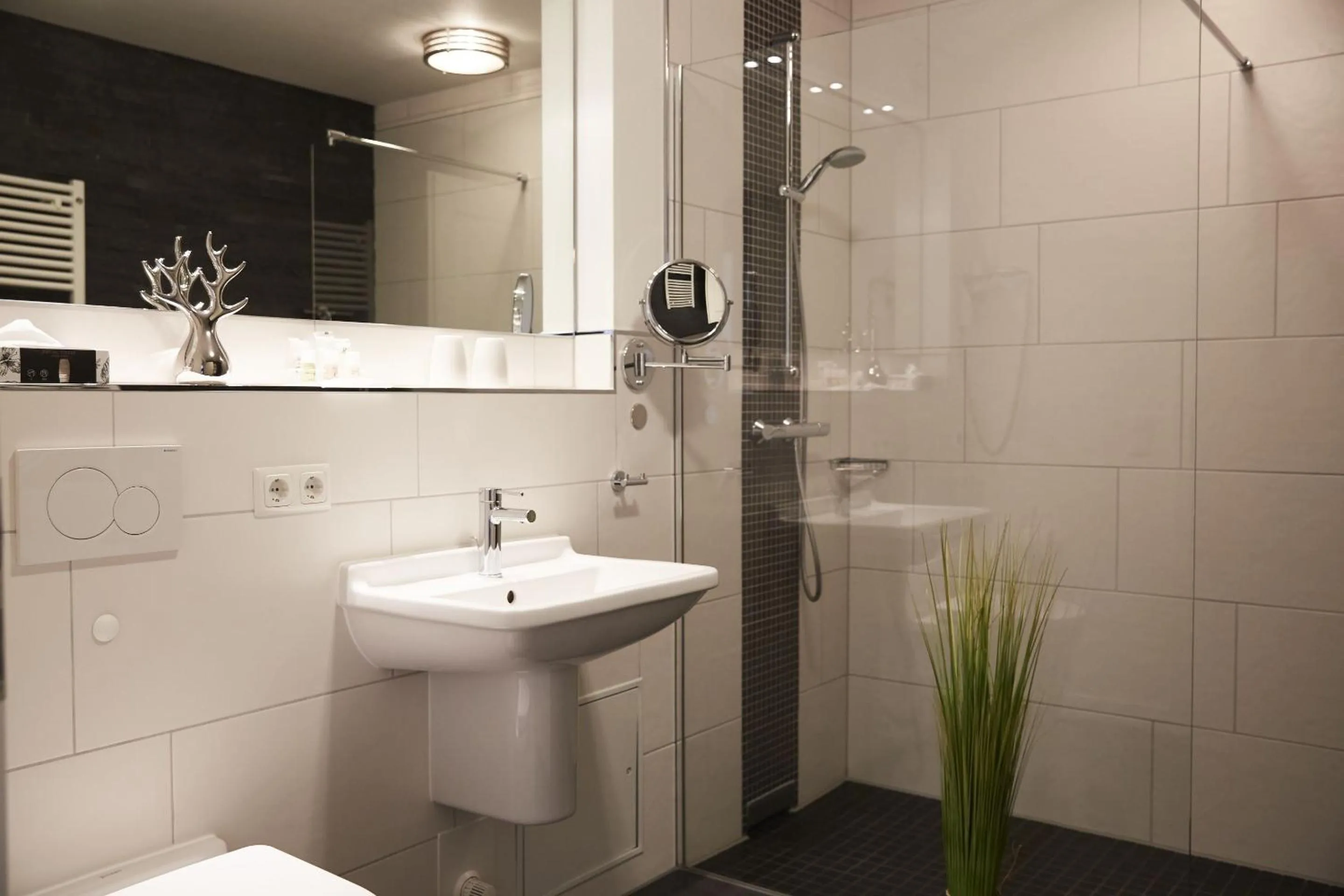 Bathroom in Aparthotel Bernstein