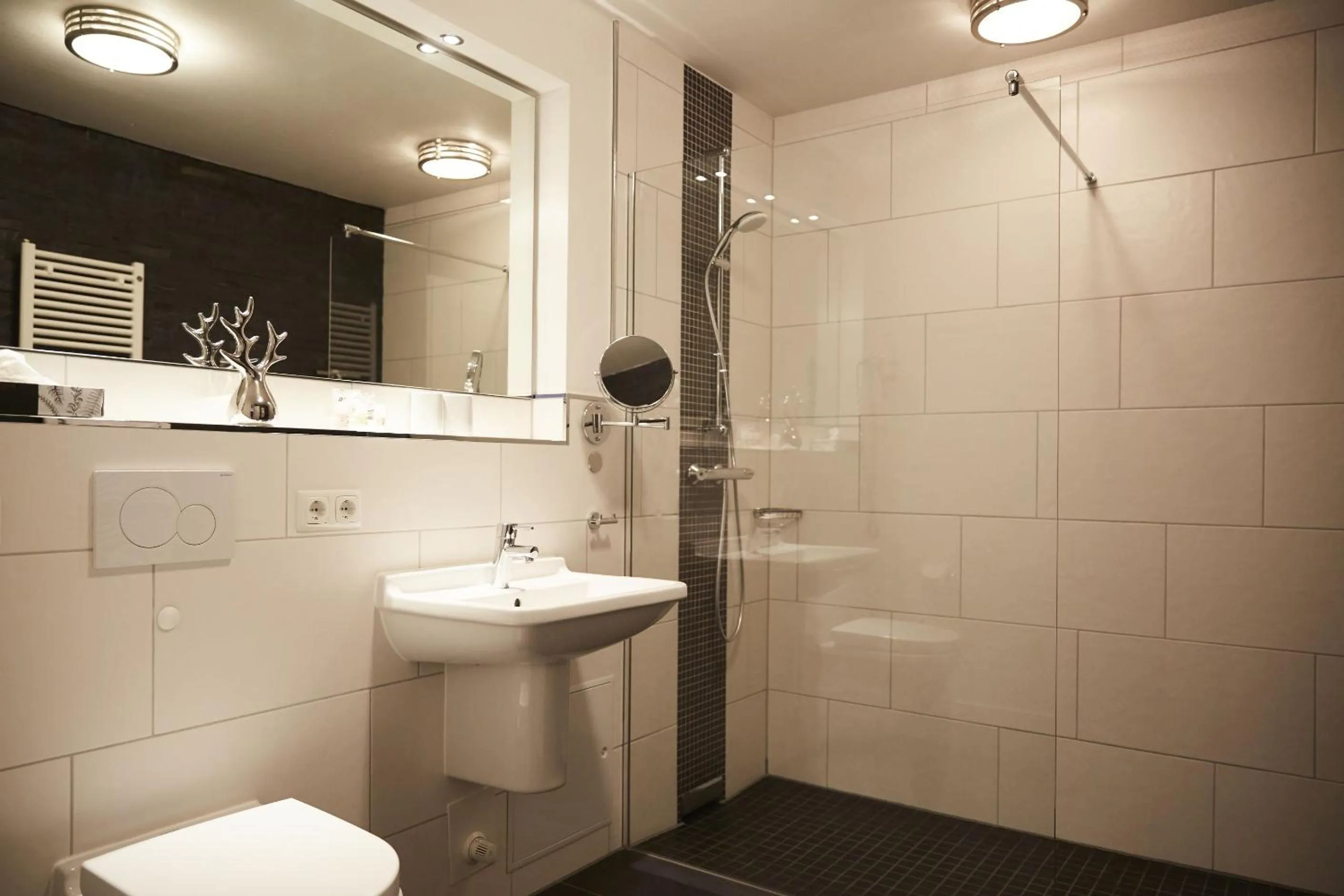 Toilet in Aparthotel Bernstein