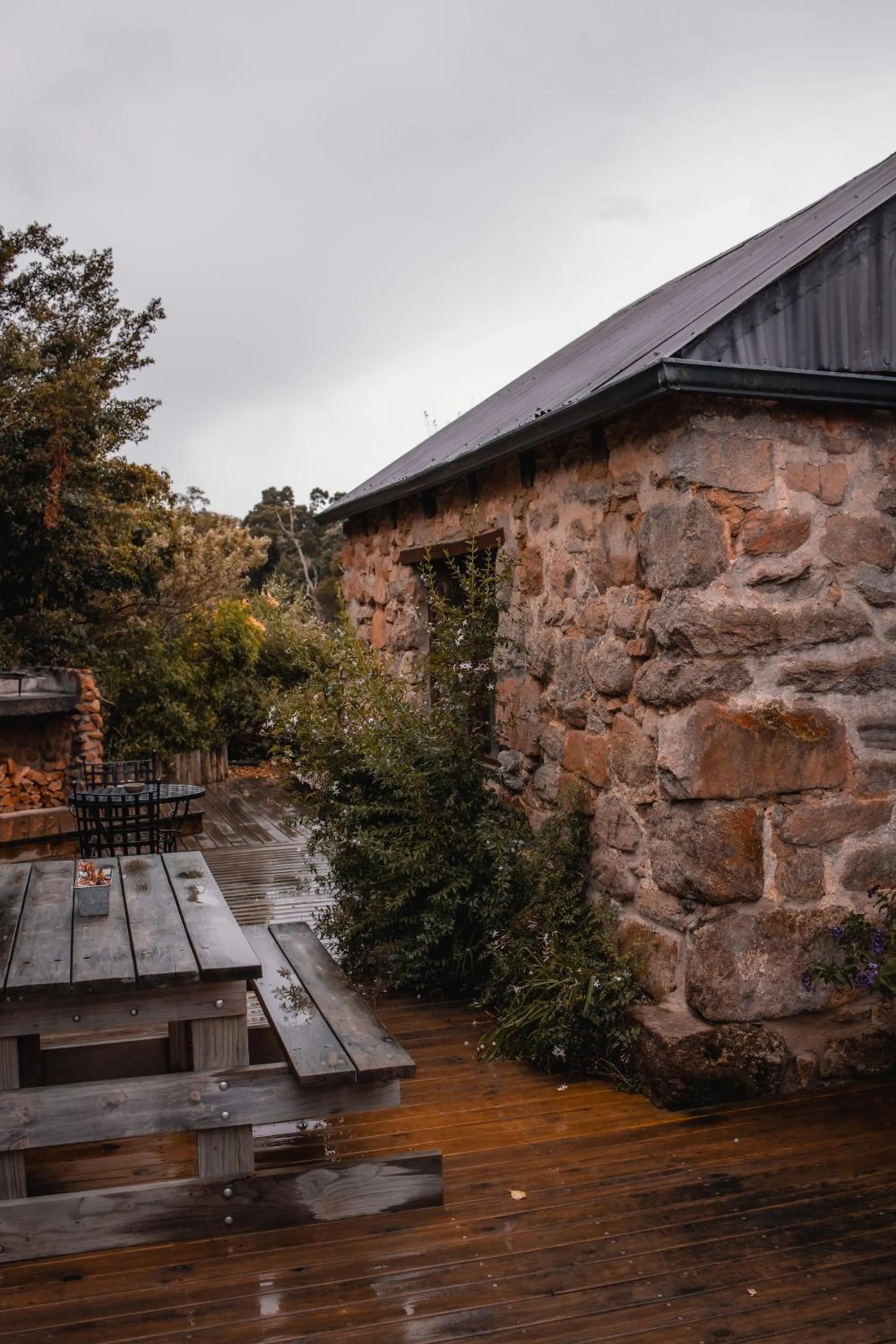 Patio in Oakhurst Farm Cottages