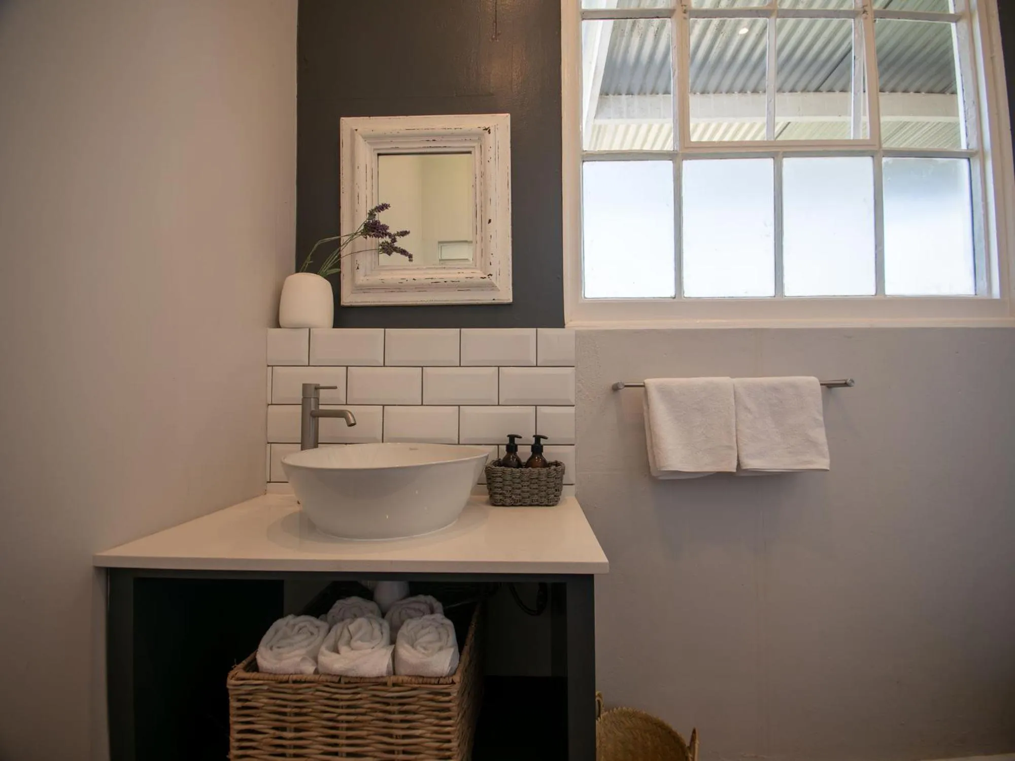 Bathroom in Oakhurst Farm Cottages