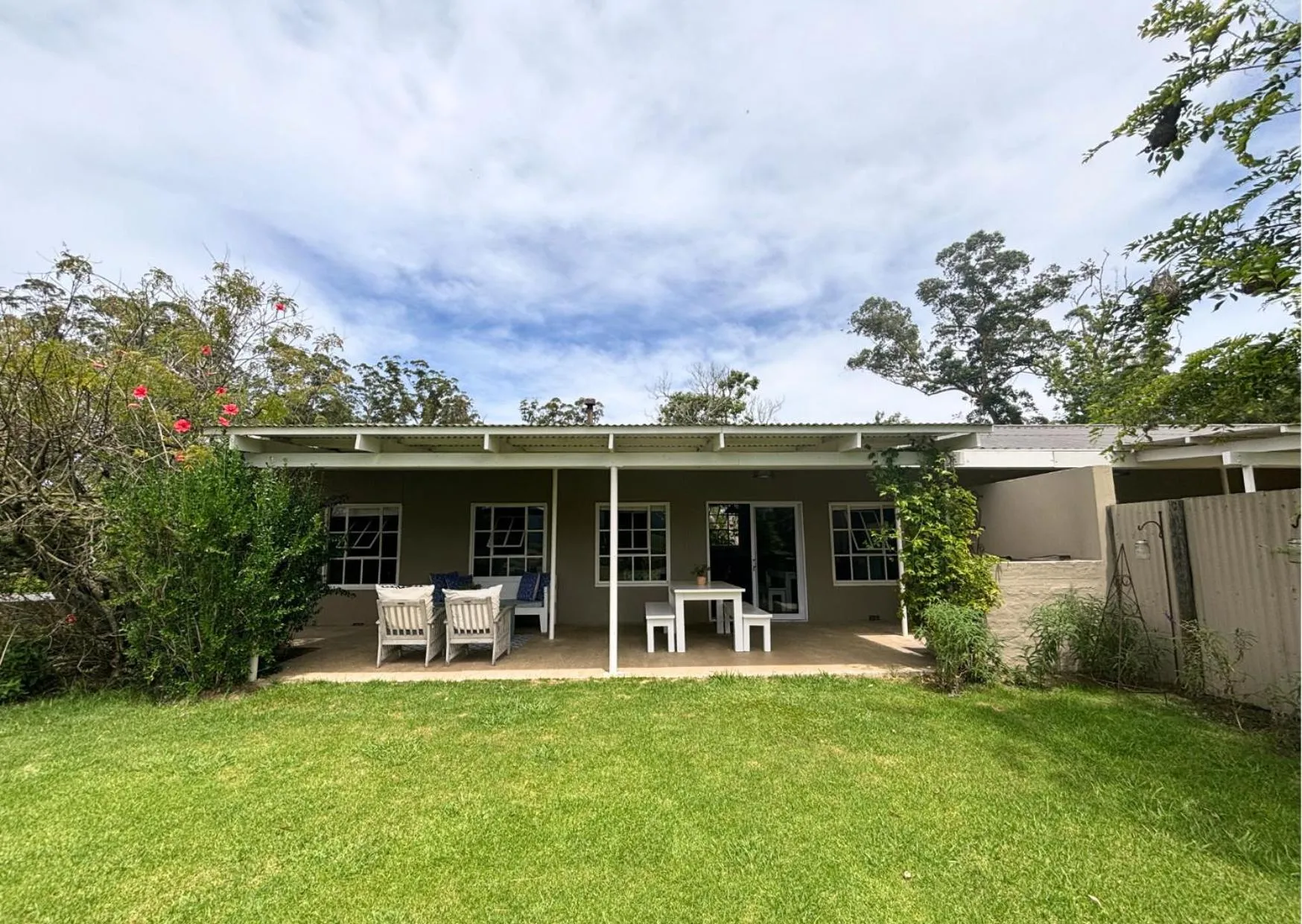 Patio in Oakhurst Farm Cottages