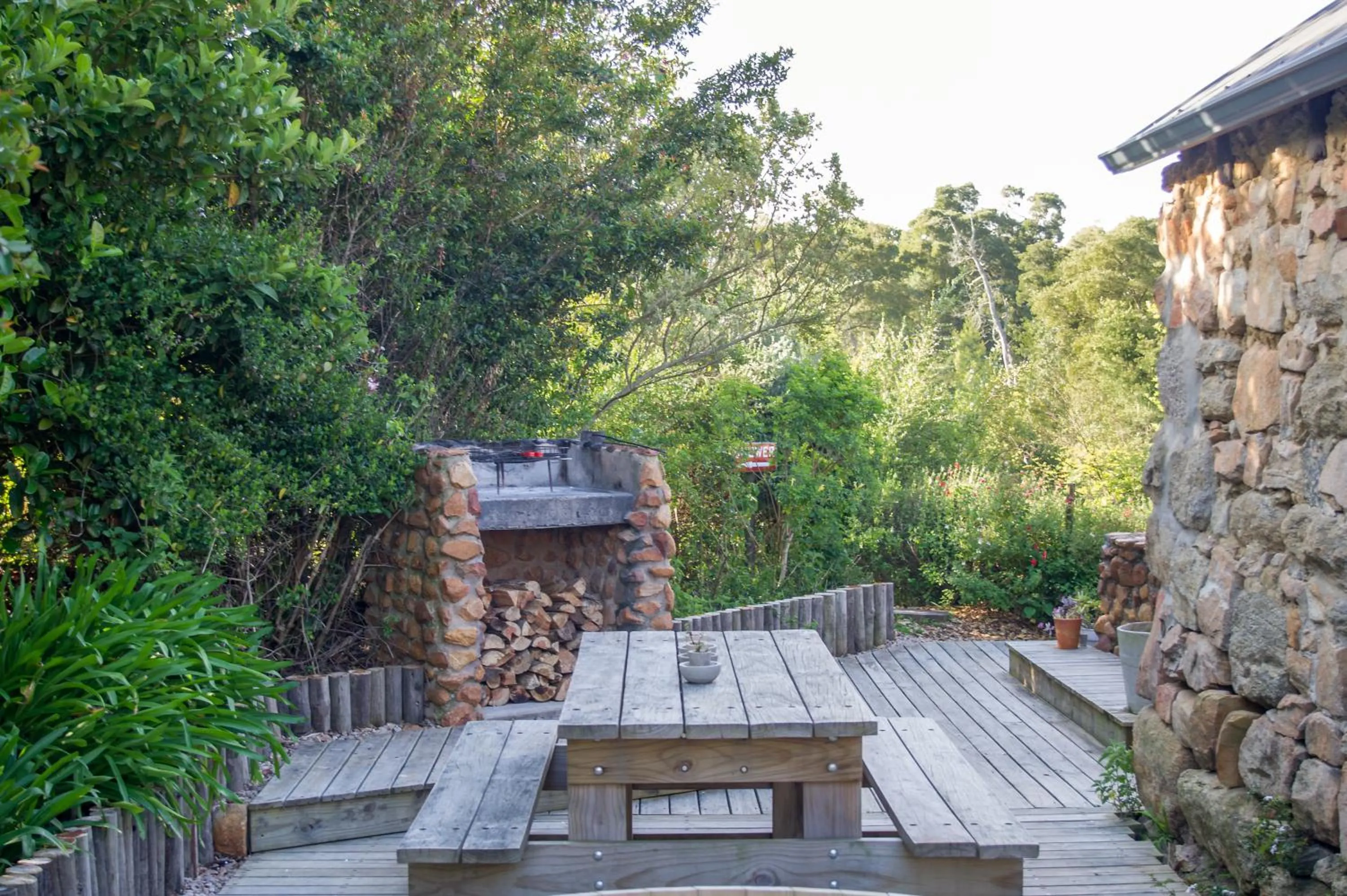 Patio in Oakhurst Farm Cottages