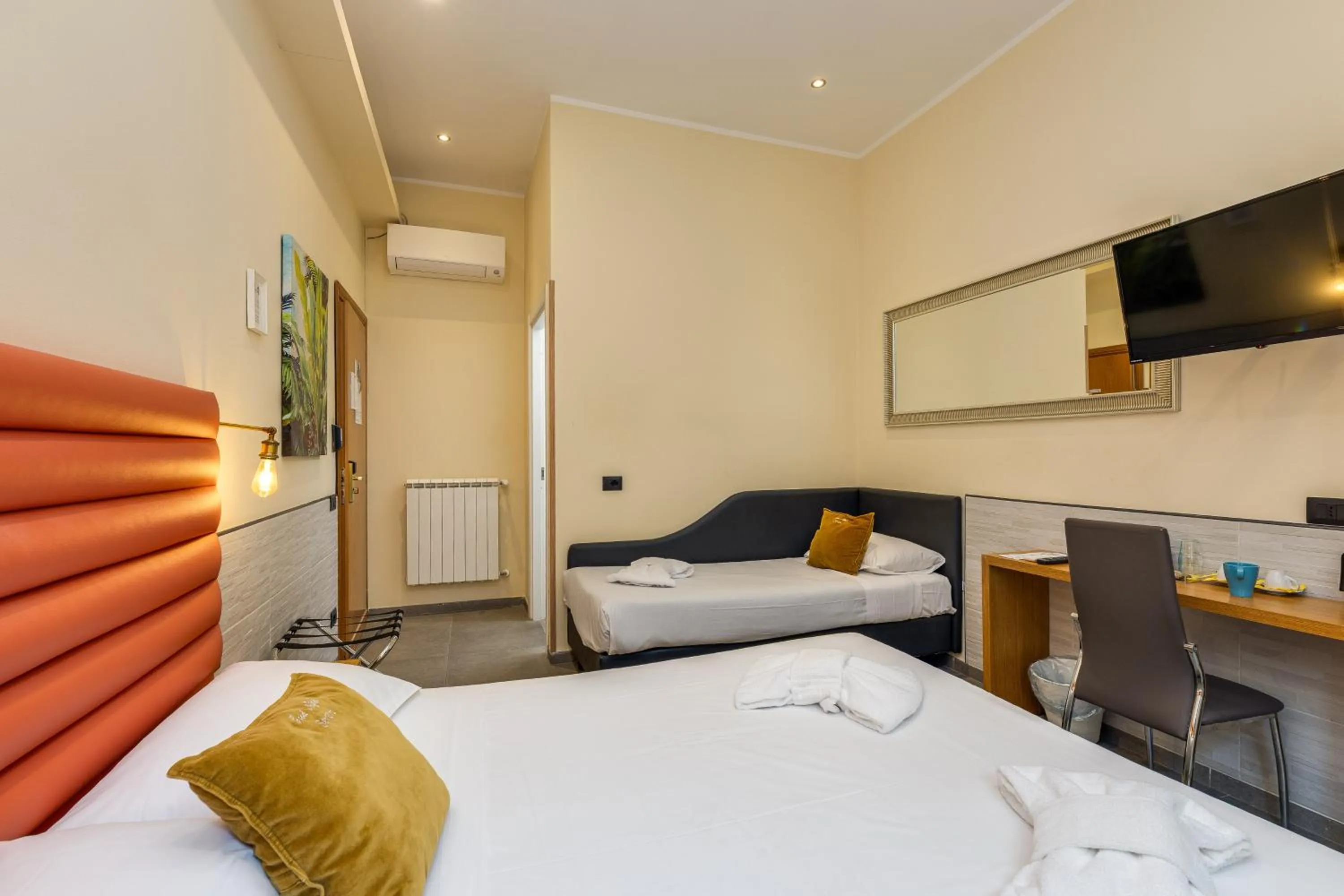 View (from property/room), Bed in Seven