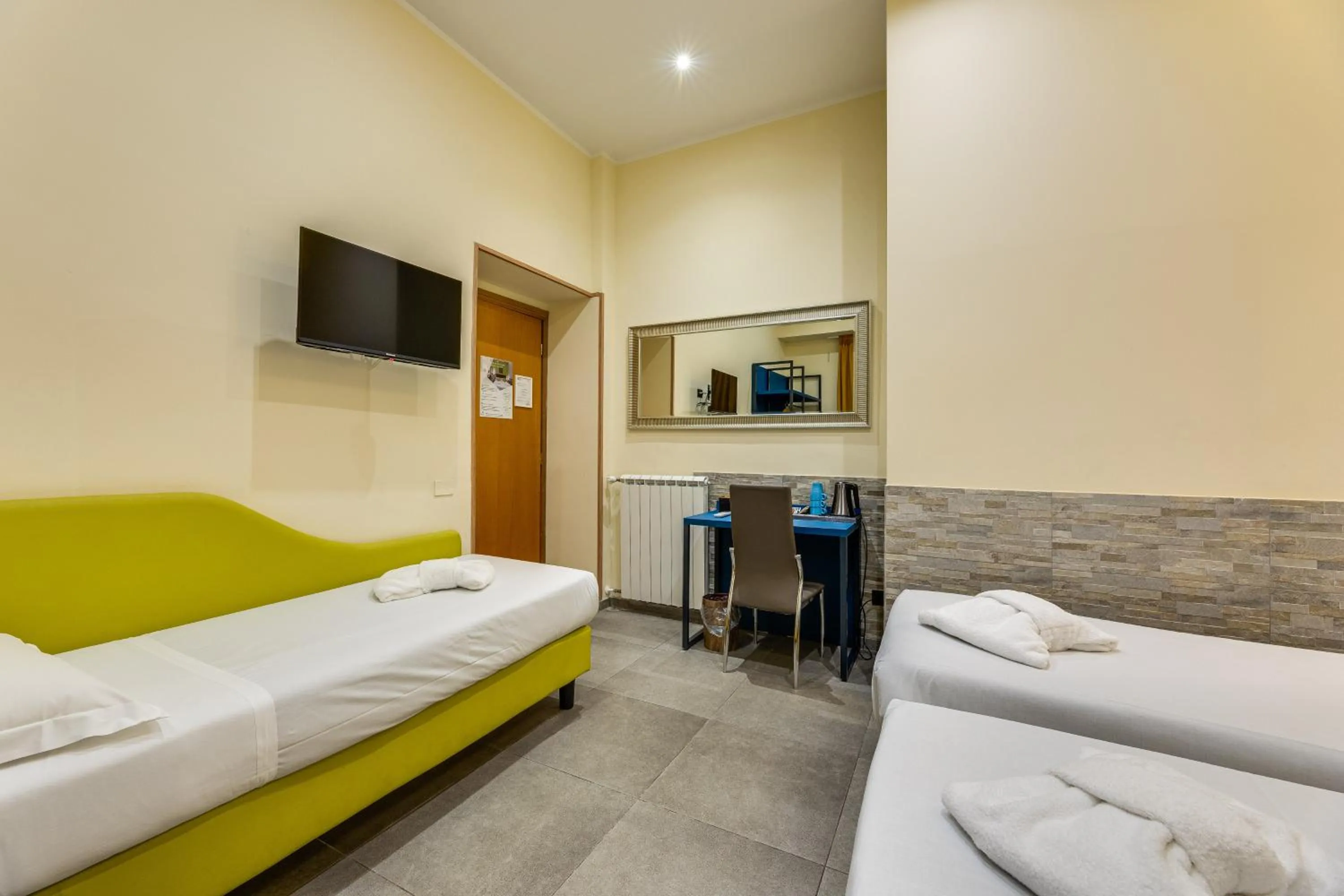 View (from property/room), Bed in Seven