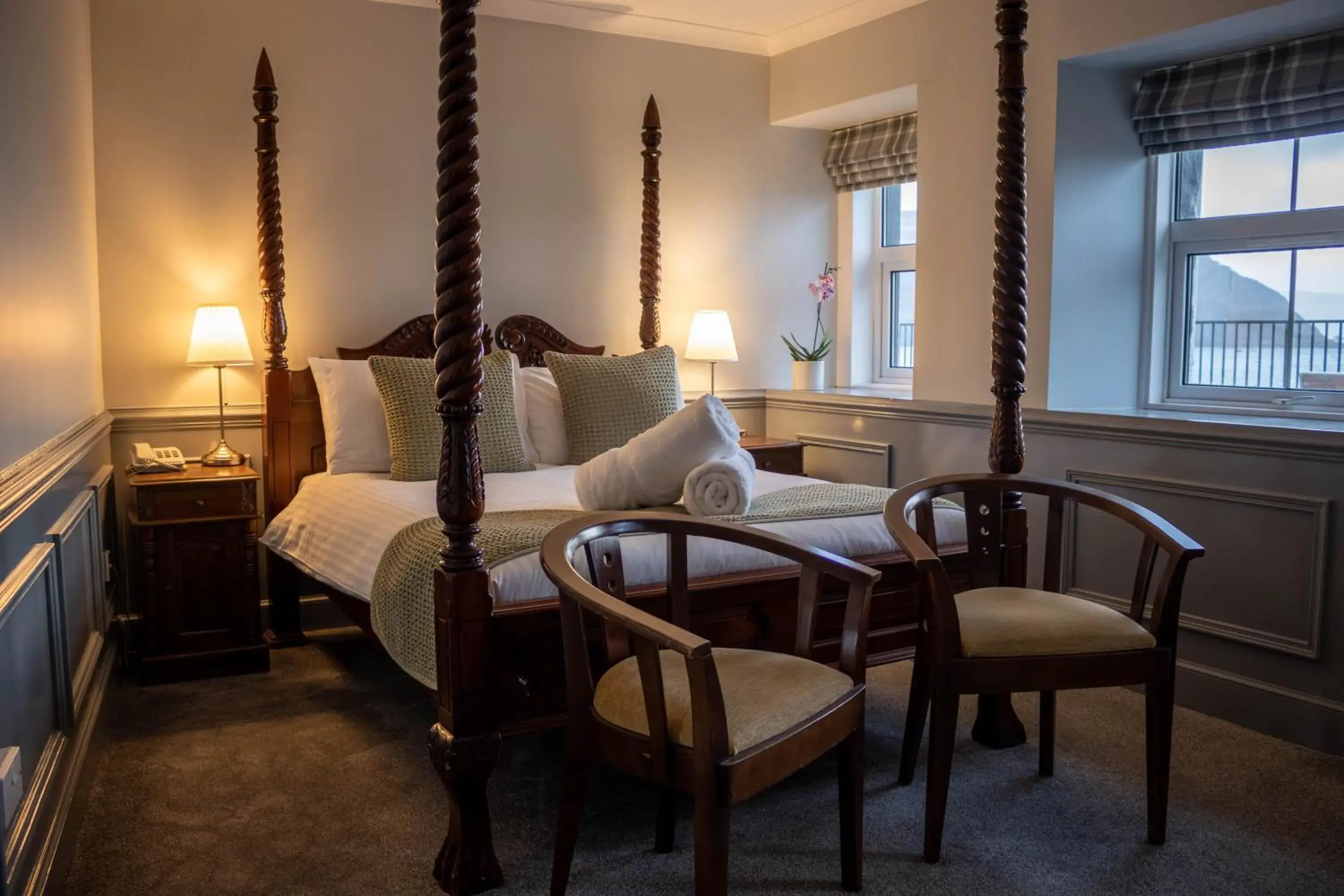 Large Double Room with Partial Sea View in The Rosedale Hotel & Restaurant Large Double Room with Partial Sea View in The Rosedale Hotel & Restaurant