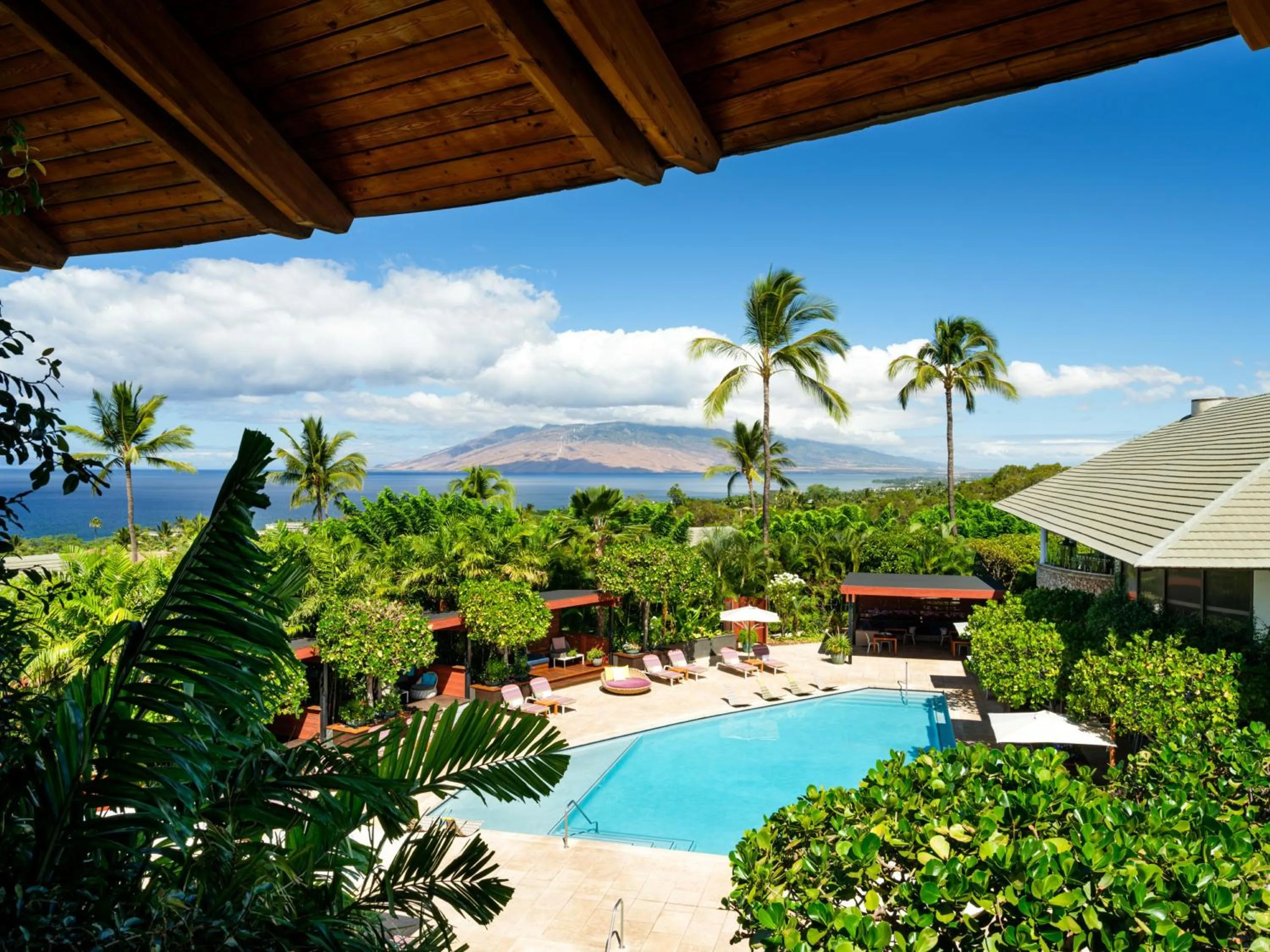 Swimming pool in Hotel Wailea, Relais & Châteaux - Adults Only