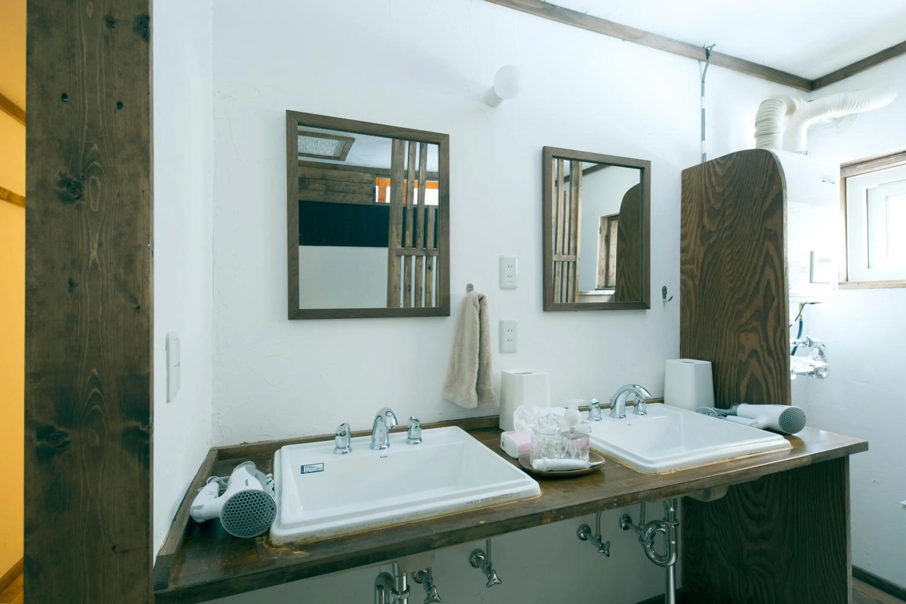 Bathroom in Otaru Tap Room & Hostel