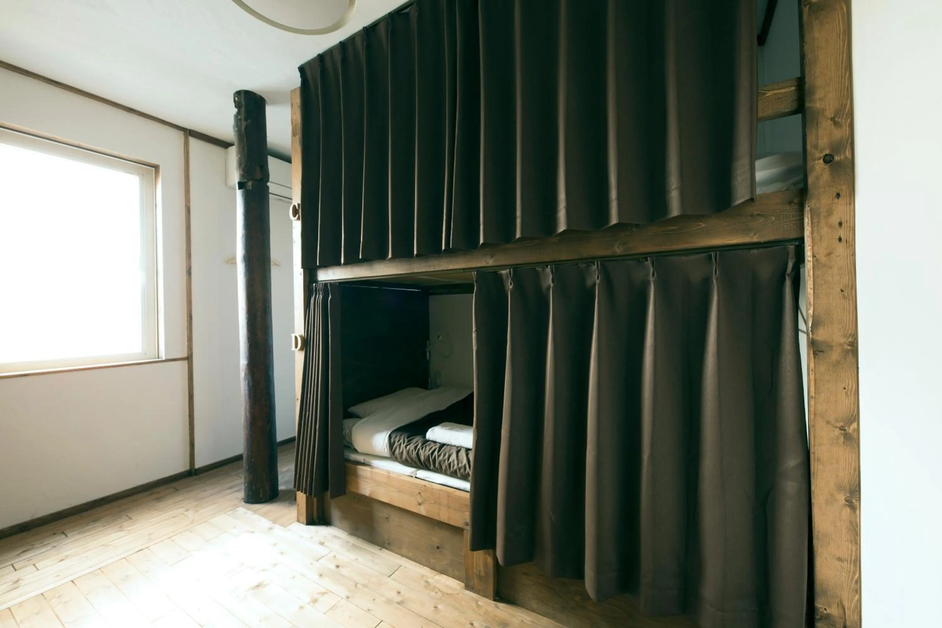 Photo of the whole room, Bed in Otaru Tap Room & Hostel